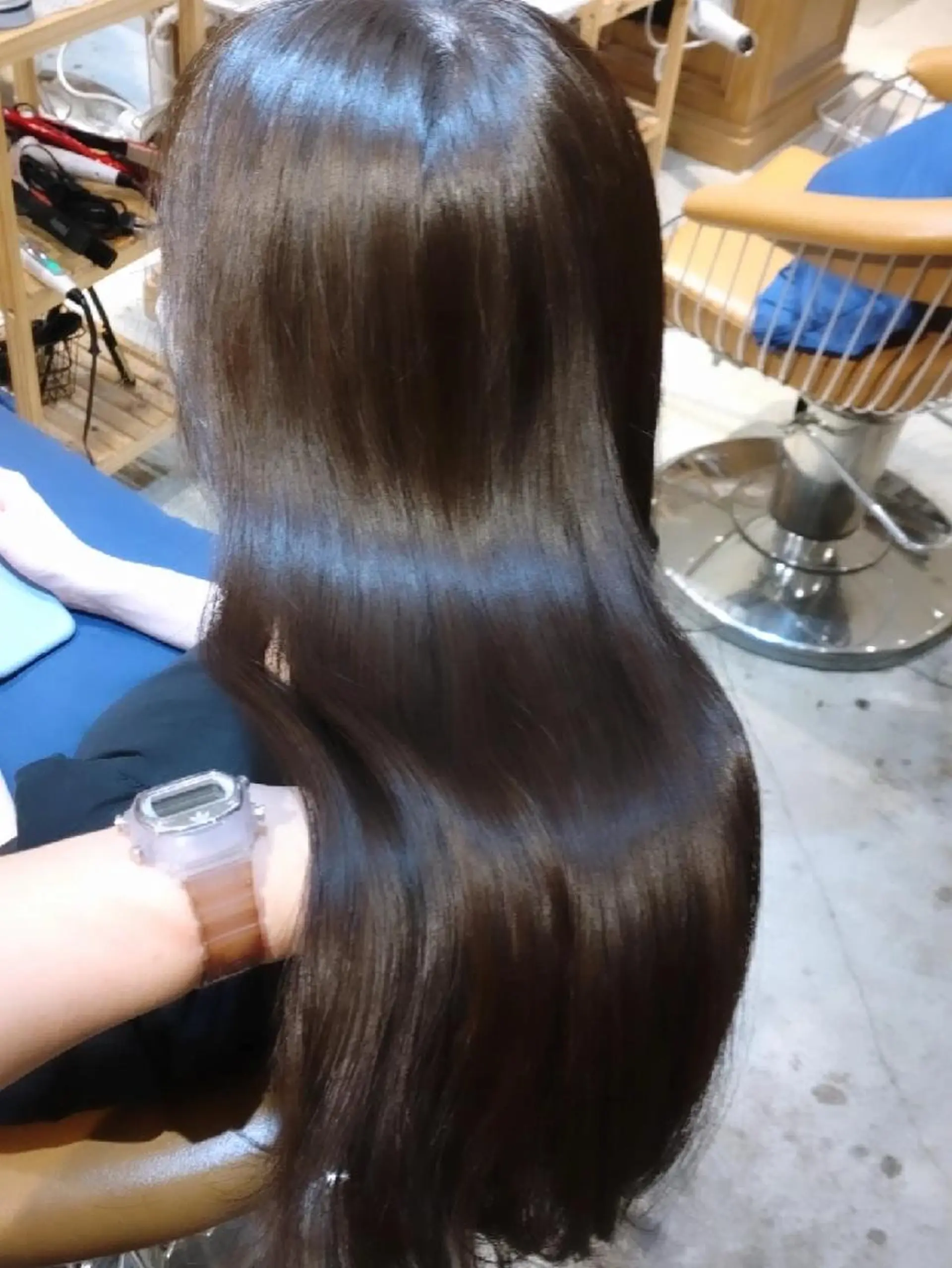 セミロング ヘアカラー トリートメント 縮毛矯正/レイヤー 💎やまもとちひろのヘアスタイル