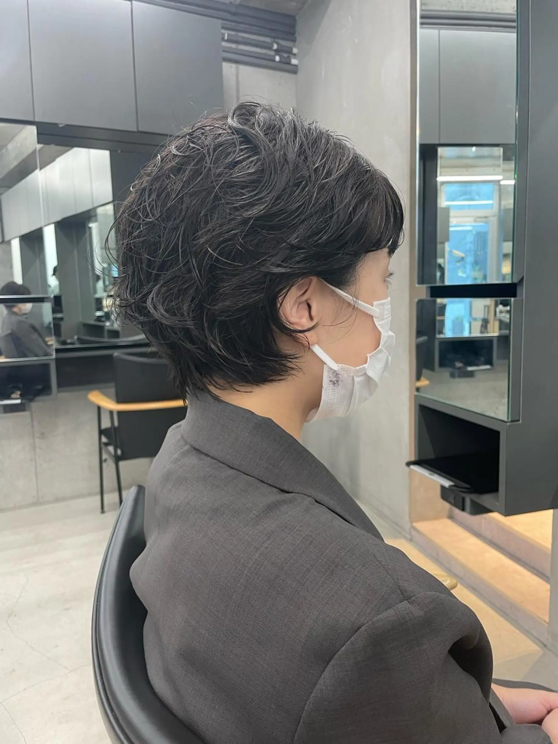 ショート パーマ 佐伯 和佳のヘアスタイル