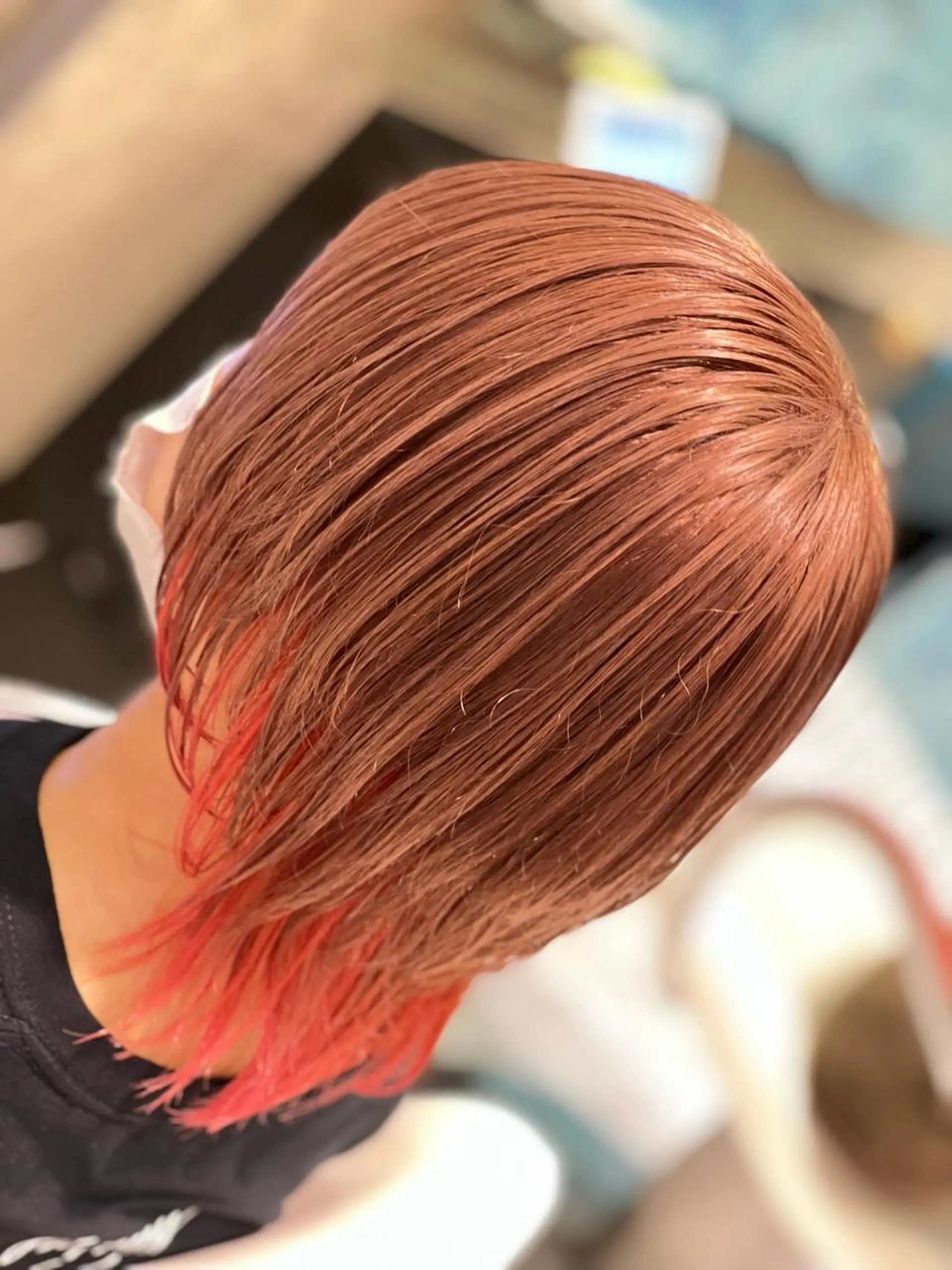 ミディアム カラー ツートーンカラー ウルフカット 💇‍♀️✨サラツヤ 特化✨　天野翔のヘアスタイル