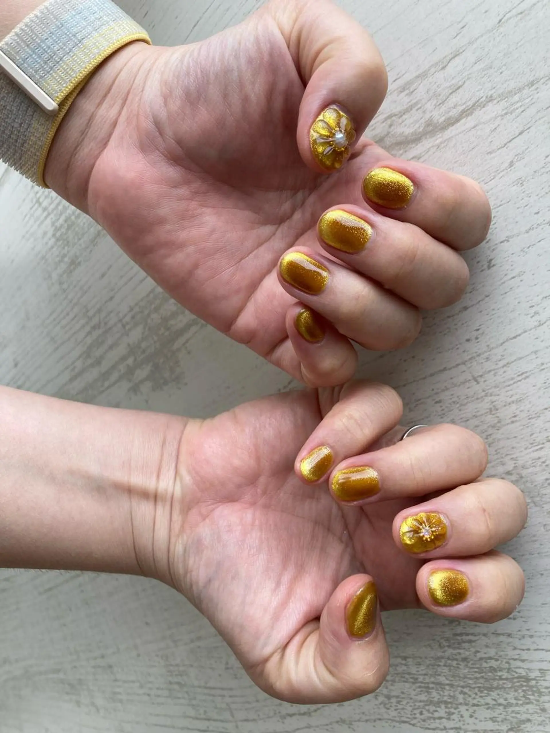 ネイル フラワーネイル フレンチネイル マグネットネイル マグネットフレンチ ぷっくりネイル ハンドネイル Belle　ネイル＆ ホワイトニングサロンのネイルデザイン