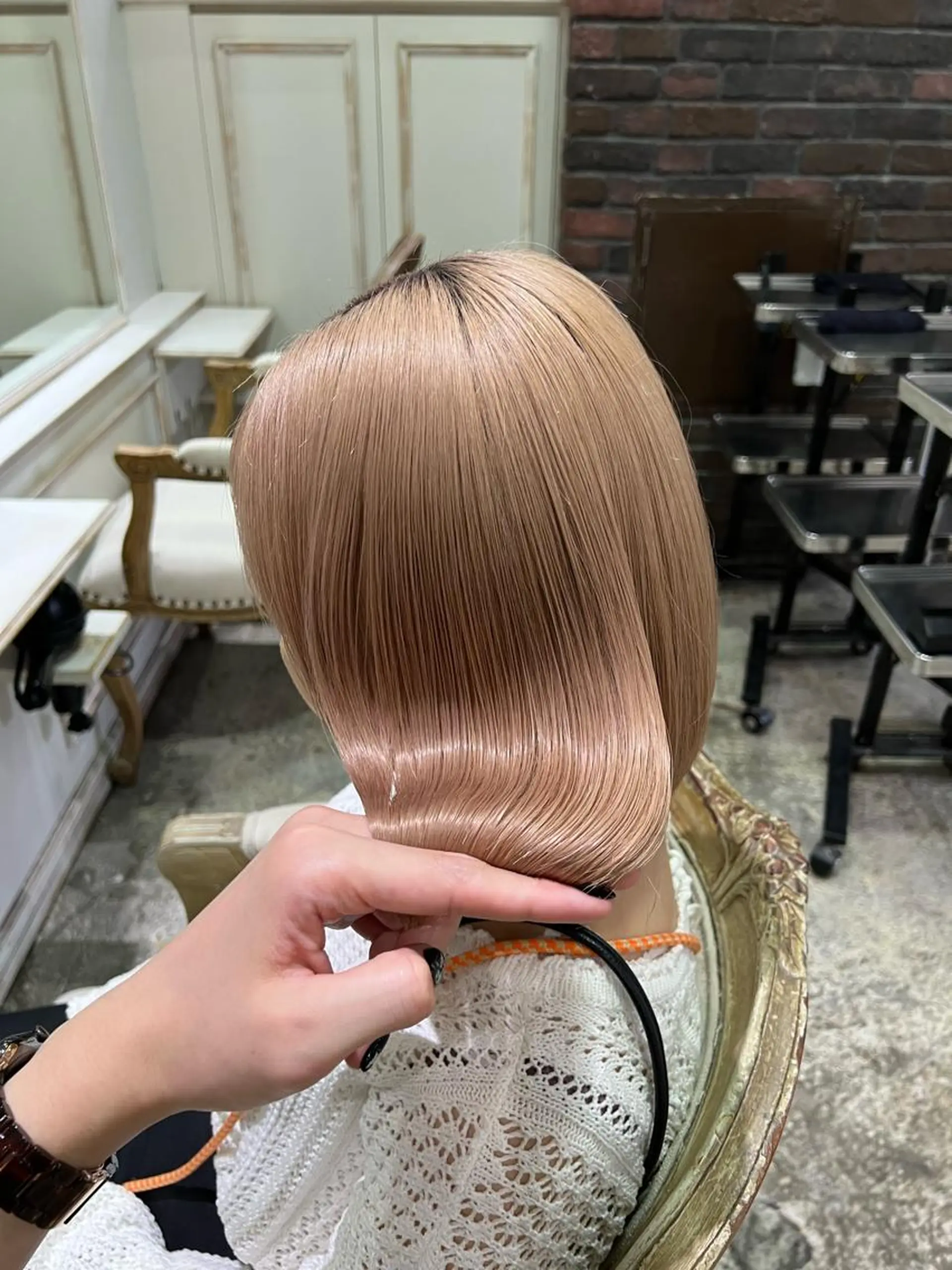 ミディアム カラー Siesta所属・📣髪質改善縮毛矯正 特化美容師｜庭田📣のヘアスタイル