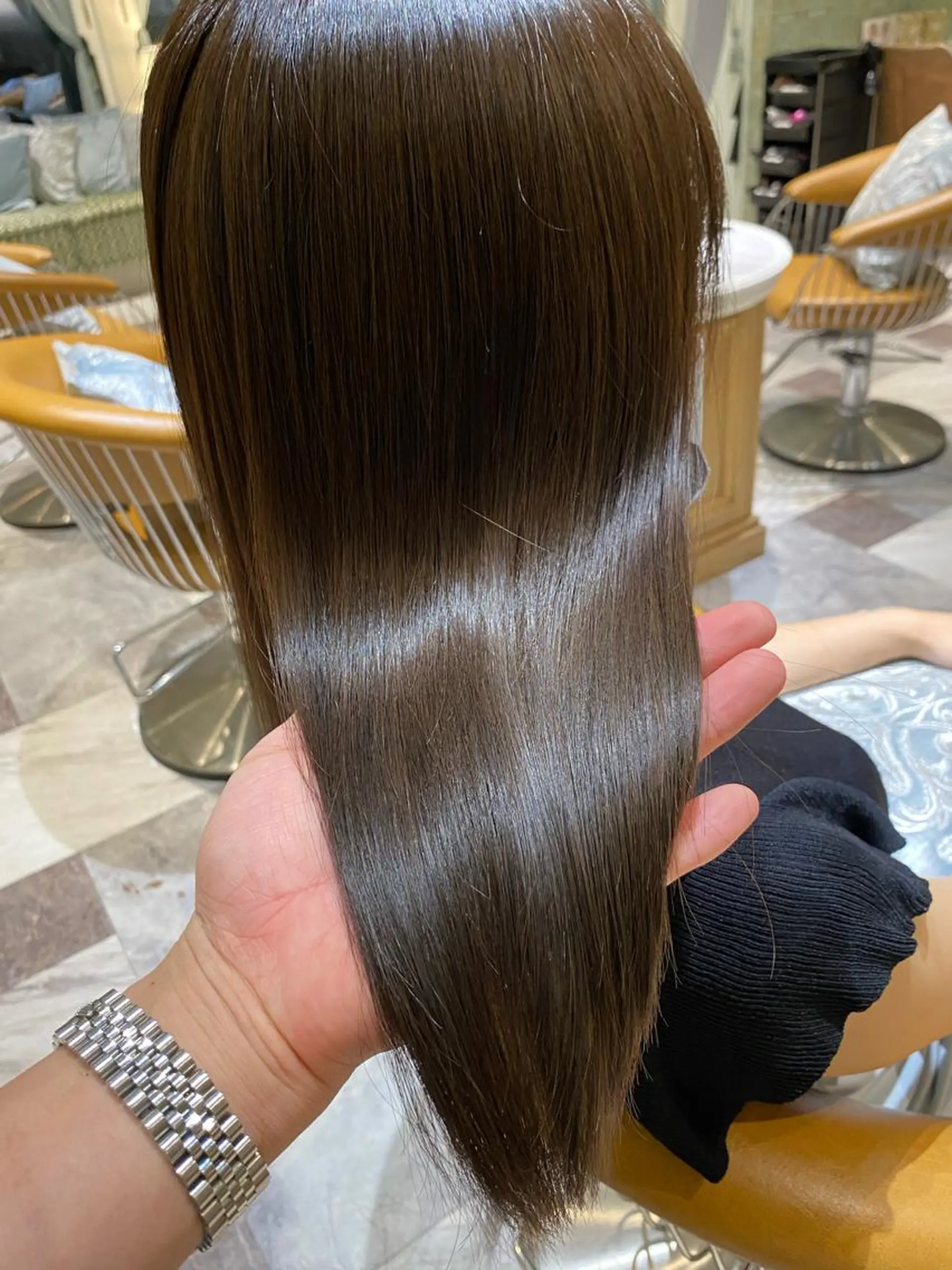 セミロング カラー カット ヘアカラー トリートメント レイヤーカット/ 顔周り 五島巨幹のヘアスタイル