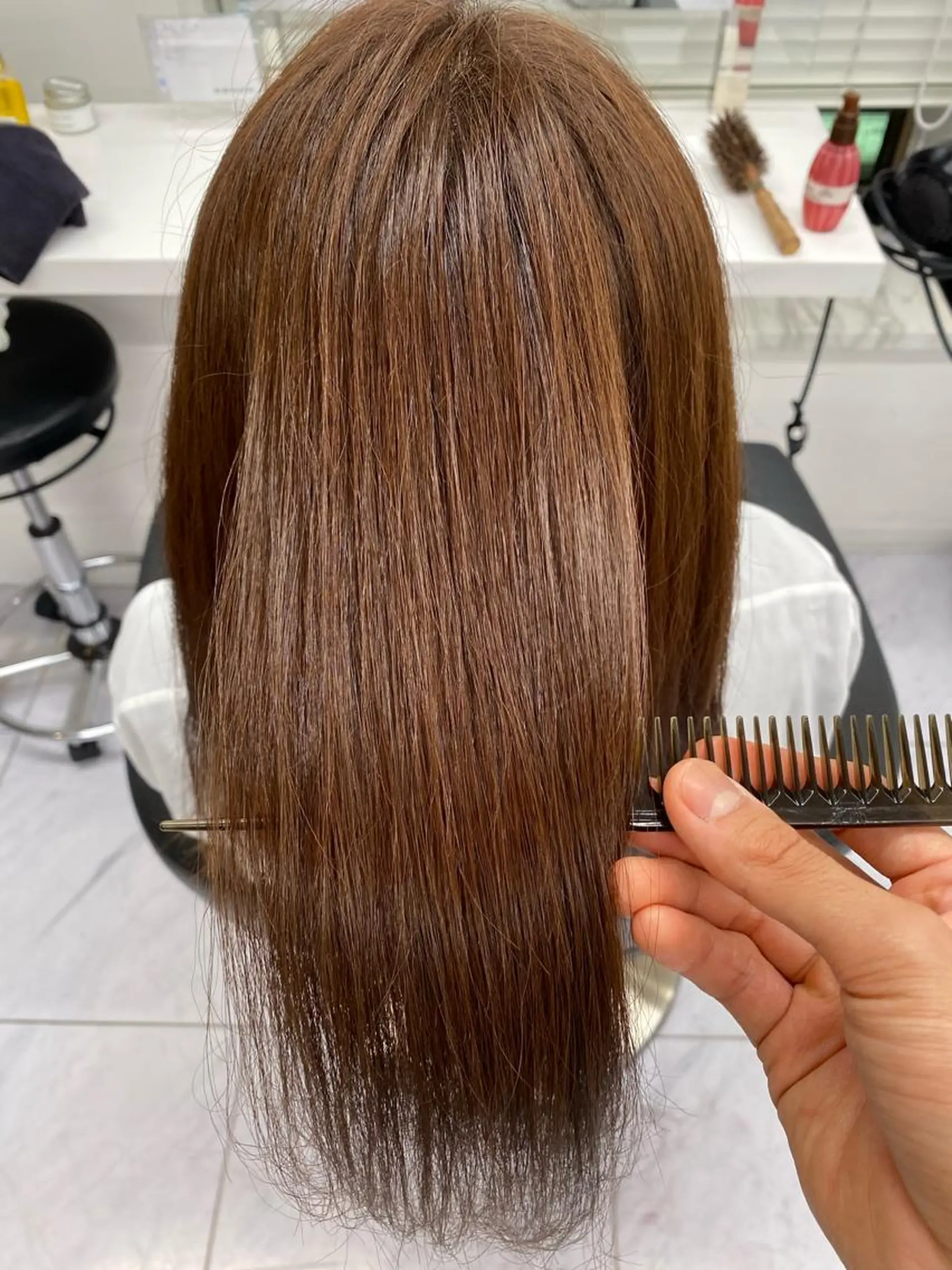 セミロング カラー トリートメント ブリーチ縮毛矯正 ／髪質改善／KEIのヘアスタイル