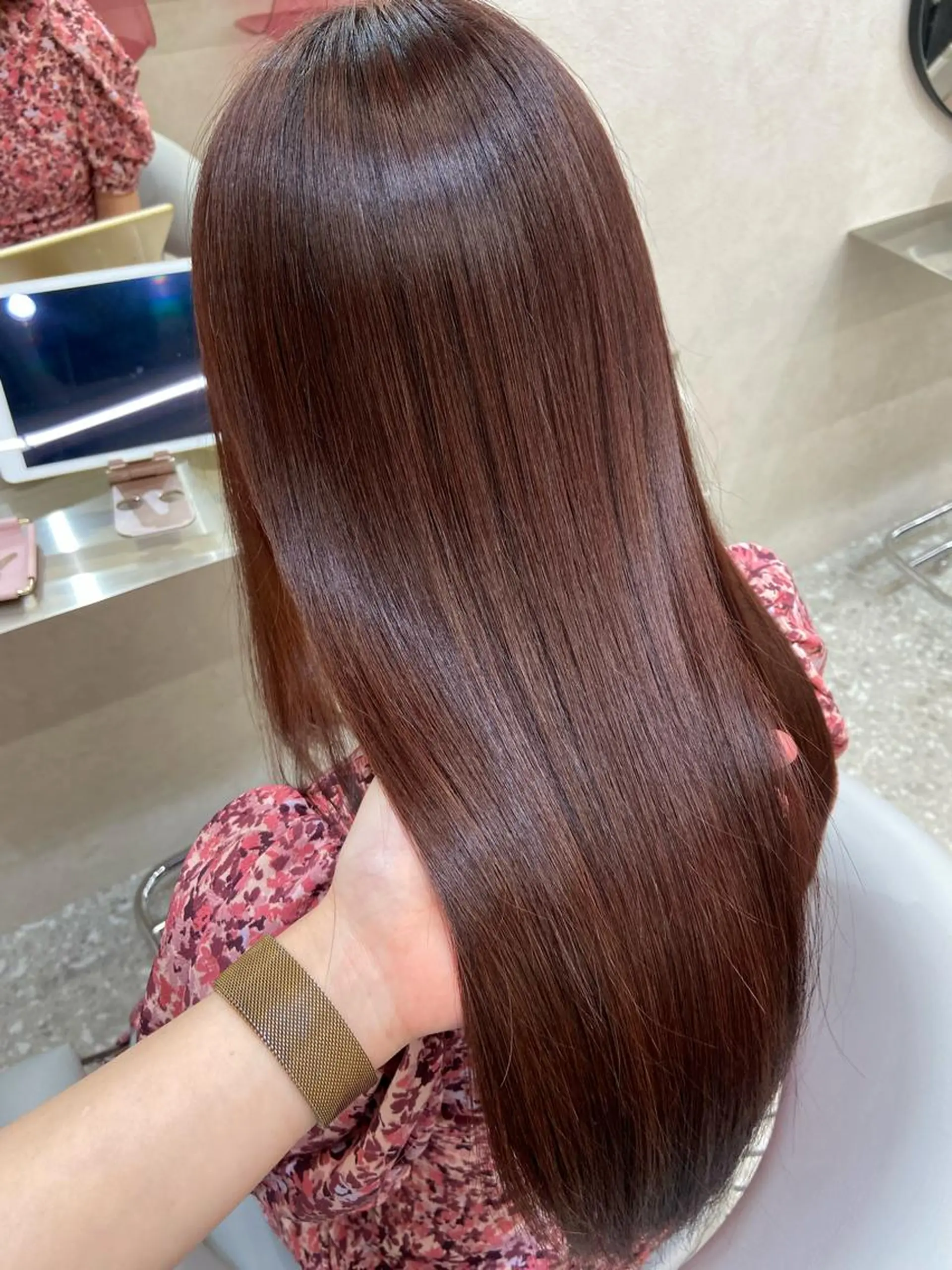 ロング カラー シールエクステ ブリーチ ブラウンカラー ケアカラー ダブルカラー カット ヘアカラー トリートメント 新宿/韓国ヘア 中明度カラー/かやのヘアスタイル