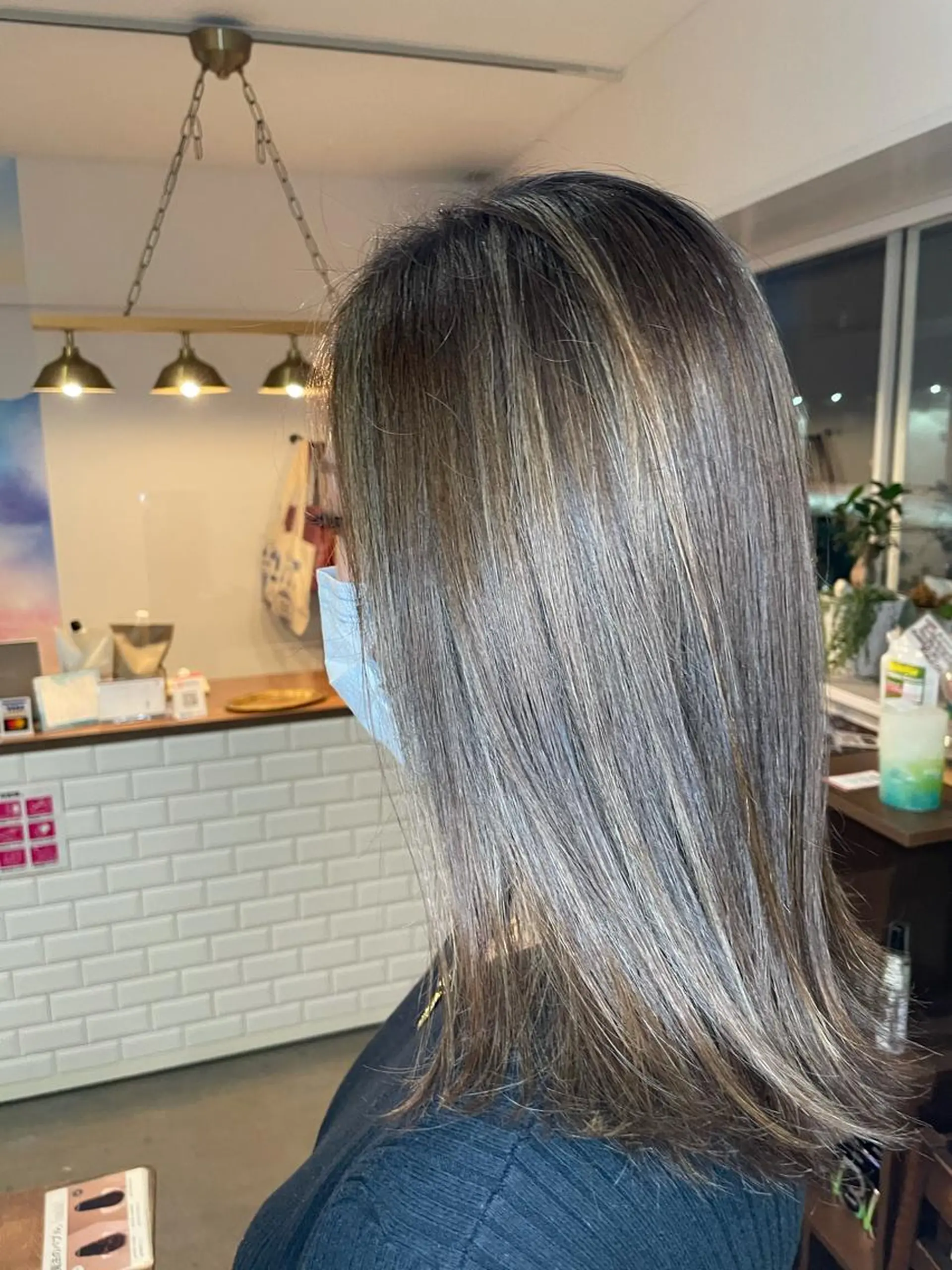 ミディアム カラー ヘアカラー レイヤーカット匠 イソザキノリユキのヘアスタイル