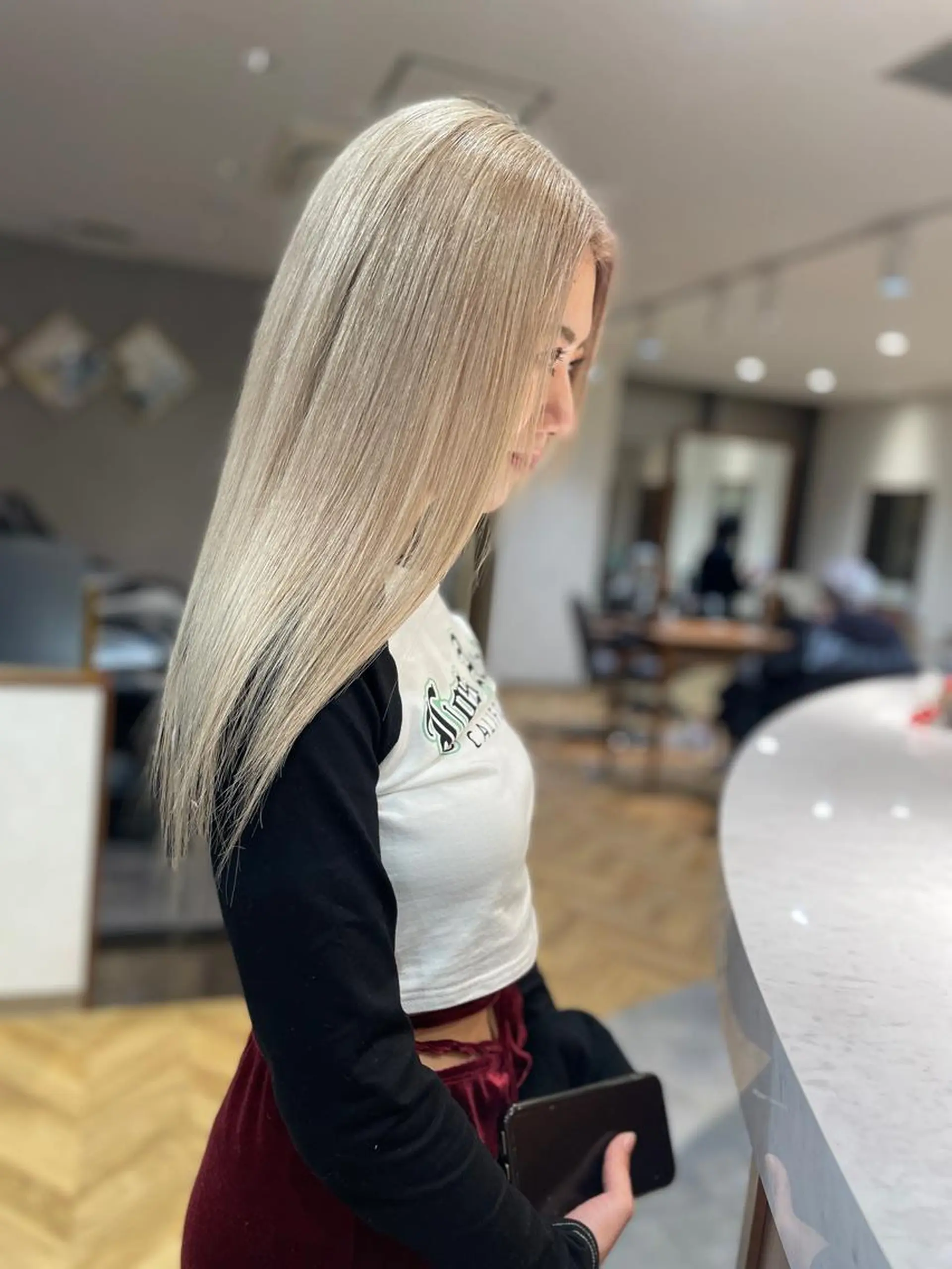 ロング VEGA天神 ブリーチのヘアスタイル