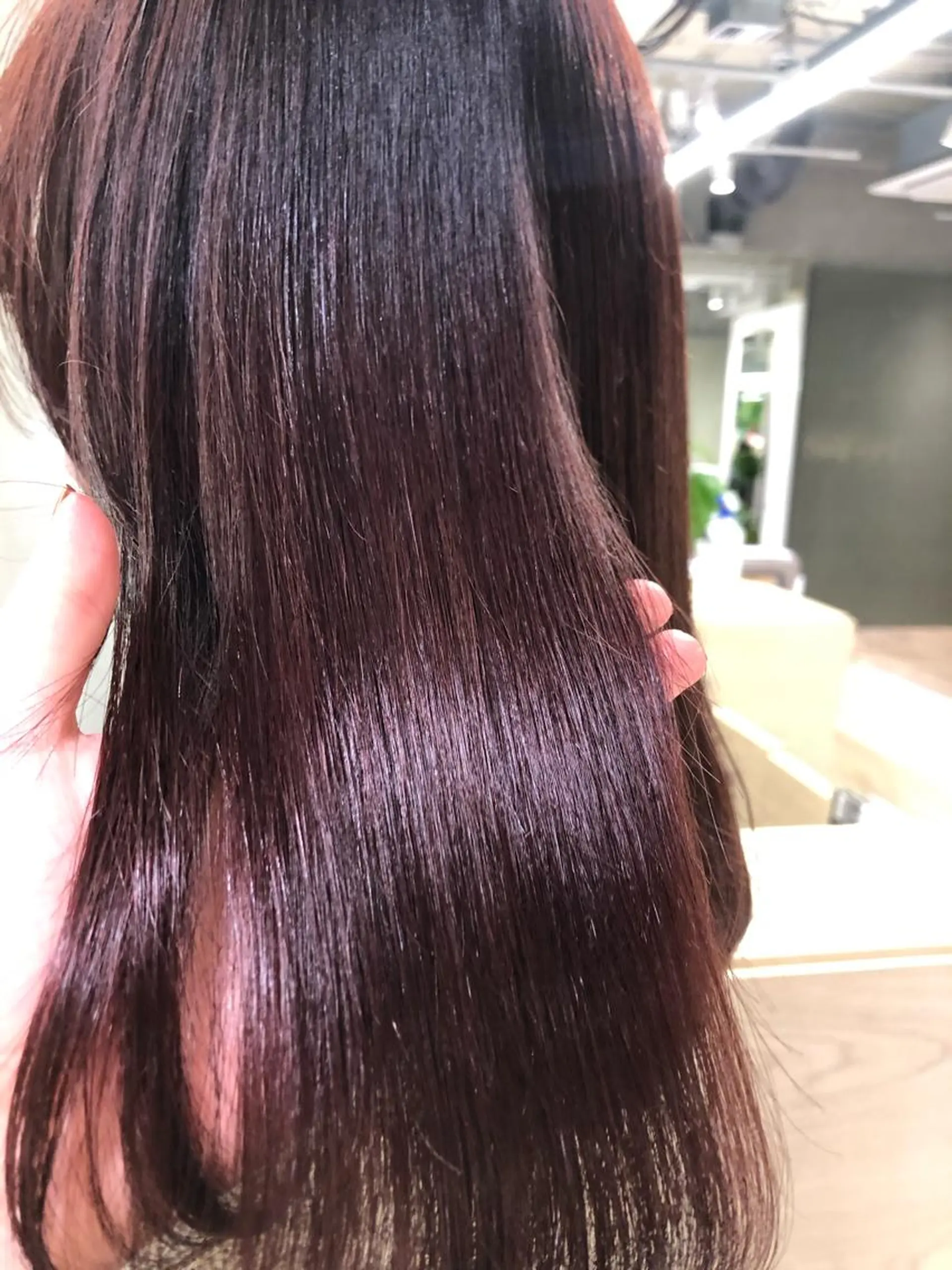 セミロング 銀座/レイヤーカット 🤍内野すみれのヘアスタイル