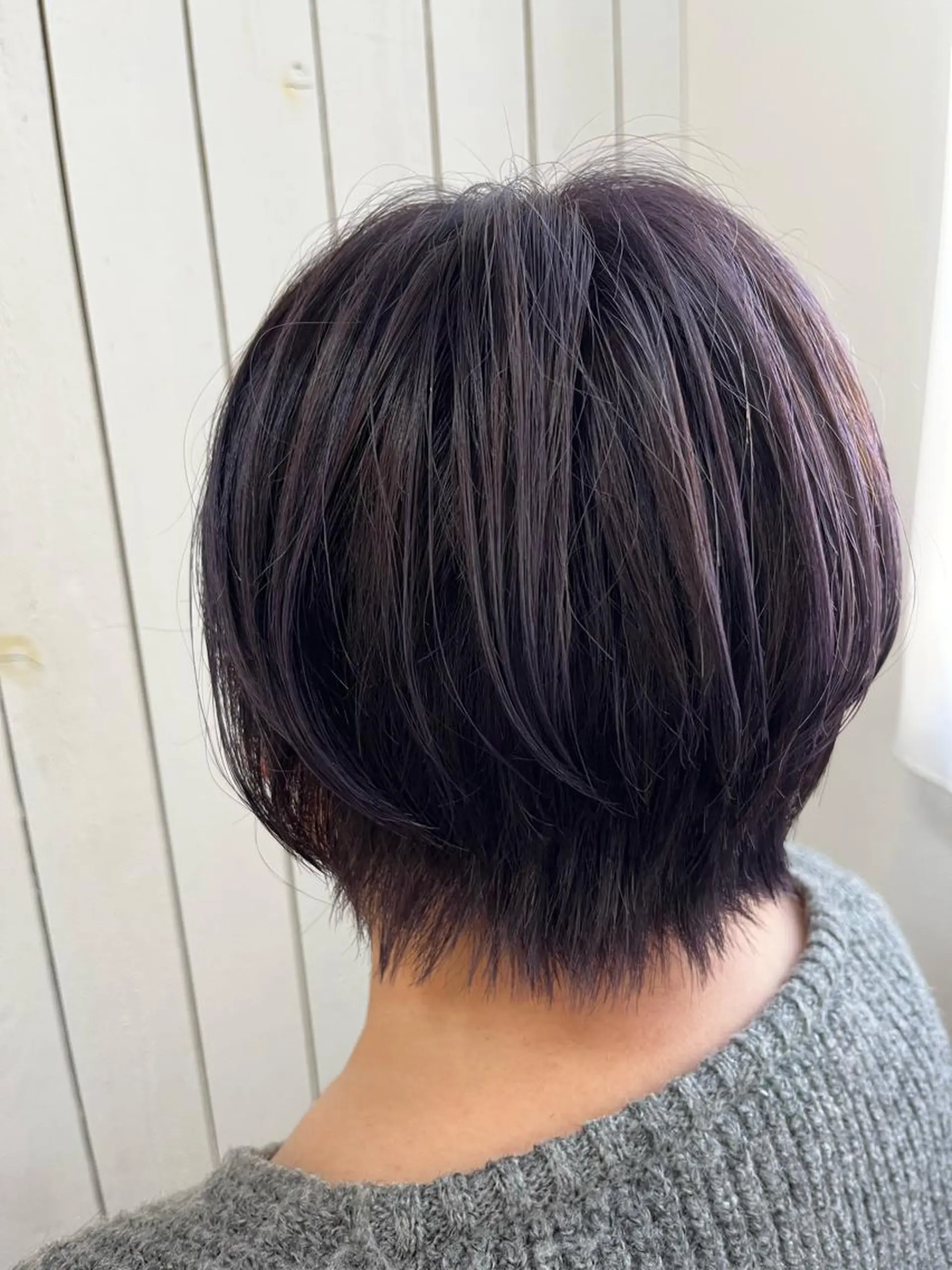 ショート パープルカラー ショートヘア カット ヘアカラー JUNO所属・阪神西宮★JUNO 川﨑温子のヘアスタイル