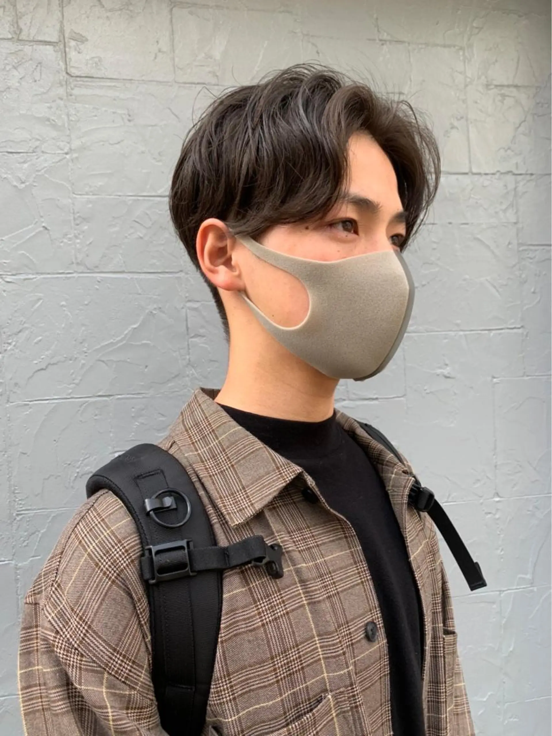 ショート メンズ メンズブリーチ センターパート メンズインナーカラー マッシュ 髪質改善 カット 韓国ヘア🦋 MIYUのヘアスタイル