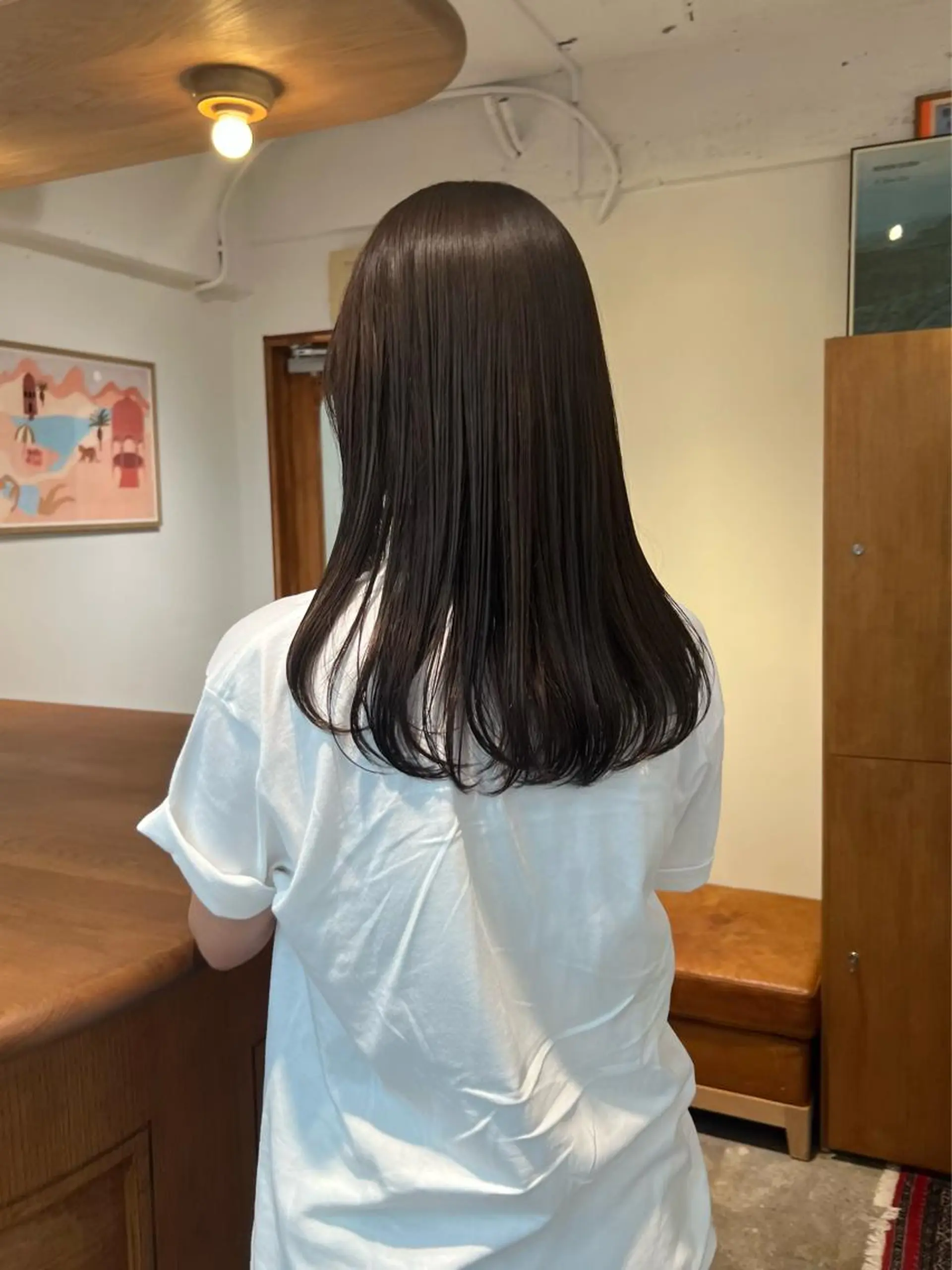 カラー ブラウンカラー くすみブラウン ナチュラルブラウン シルバー aiko【艶カラー ・ミニモ年内で終了】のヘアスタイル