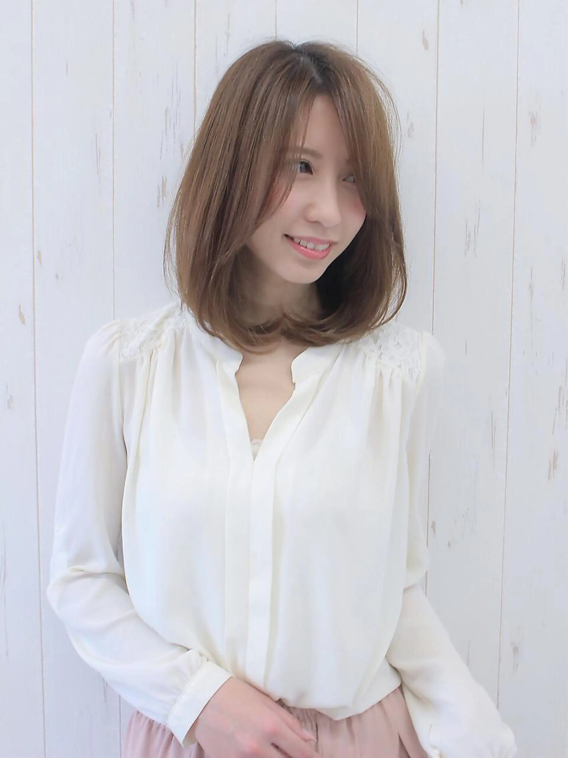 ミディアム カラー 小濱 秀人のヘアスタイル