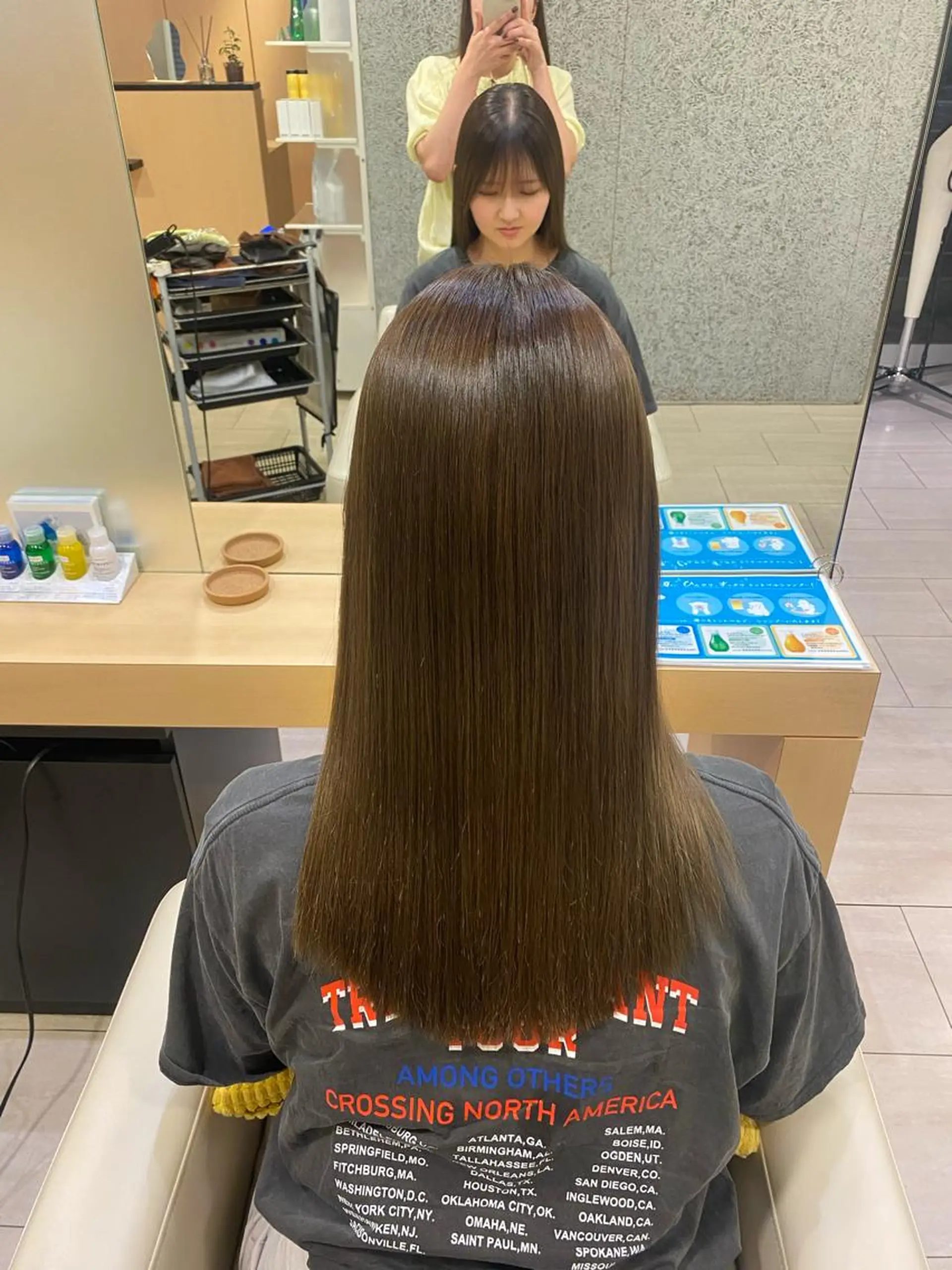 セミロング 武富 果音のヘアスタイル