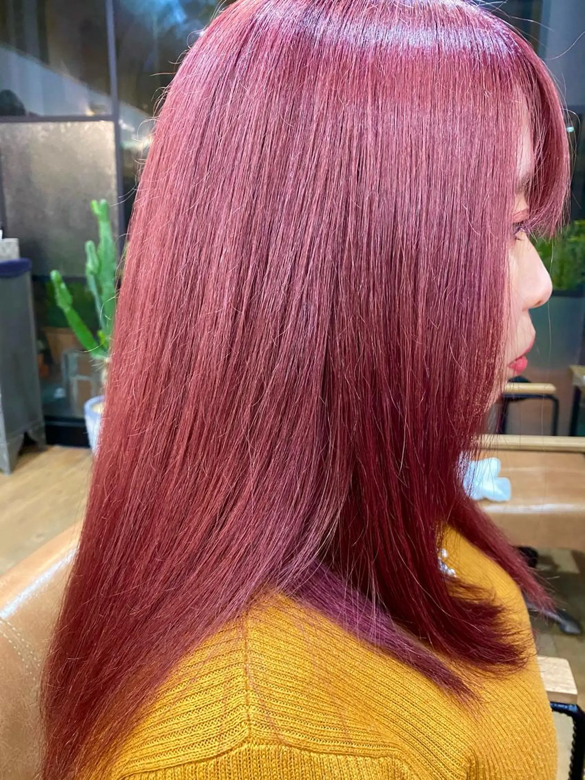 ロング カラー レッドカラー ヘアカラー トリートメント 特殊カラー特化 ✂️SHIAN フジのヘアスタイル