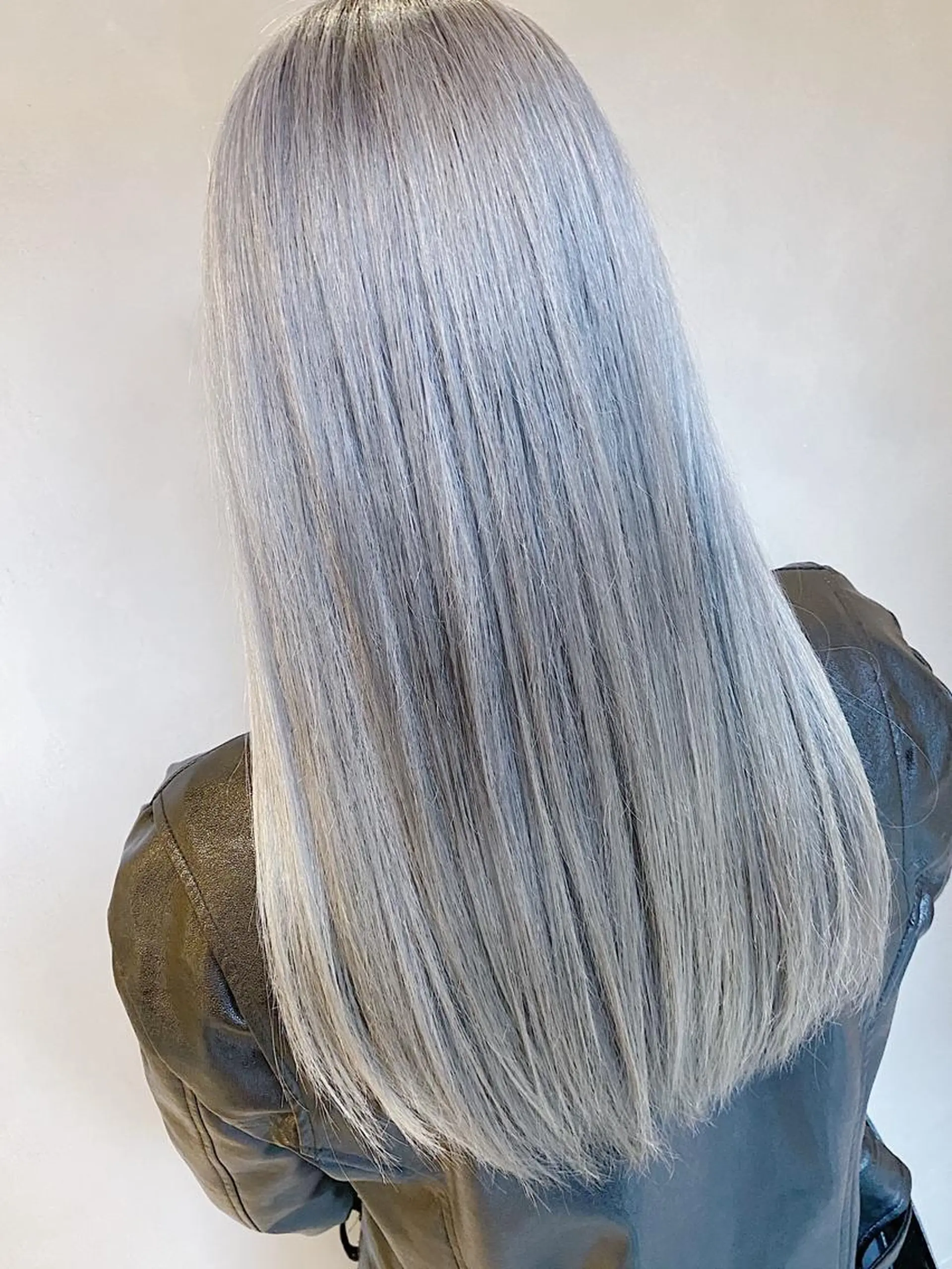 ロング カラー ヘアカラー トリートメント LA KING GINZA TOKYO所属・🧡ショートの達人 🧡SHOのヘアスタイル