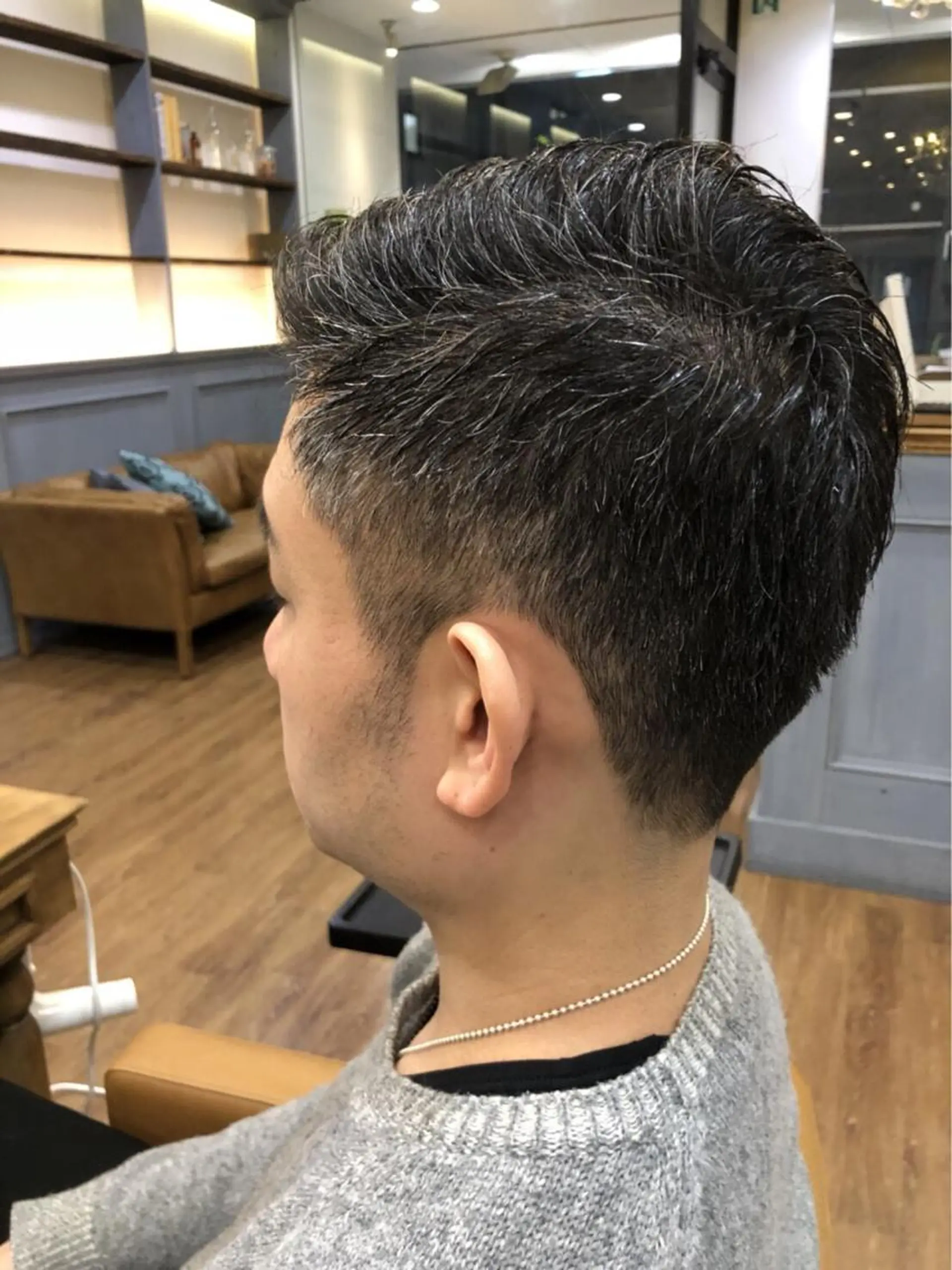 ショート メンズ 新井 友菜のヘアスタイル