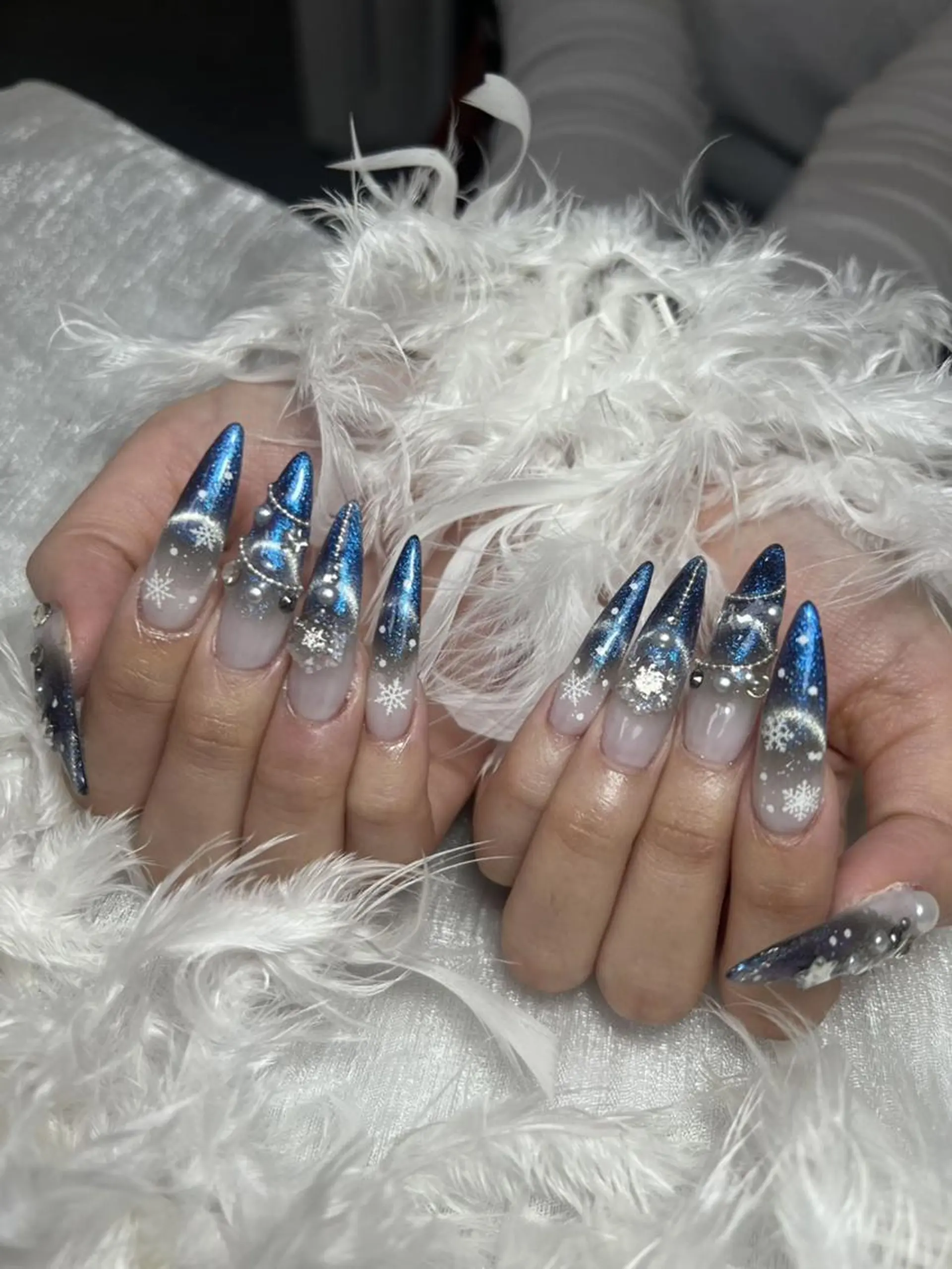 ネイル ハンドネイル DEMAIN- 🕊️のネイルデザイン