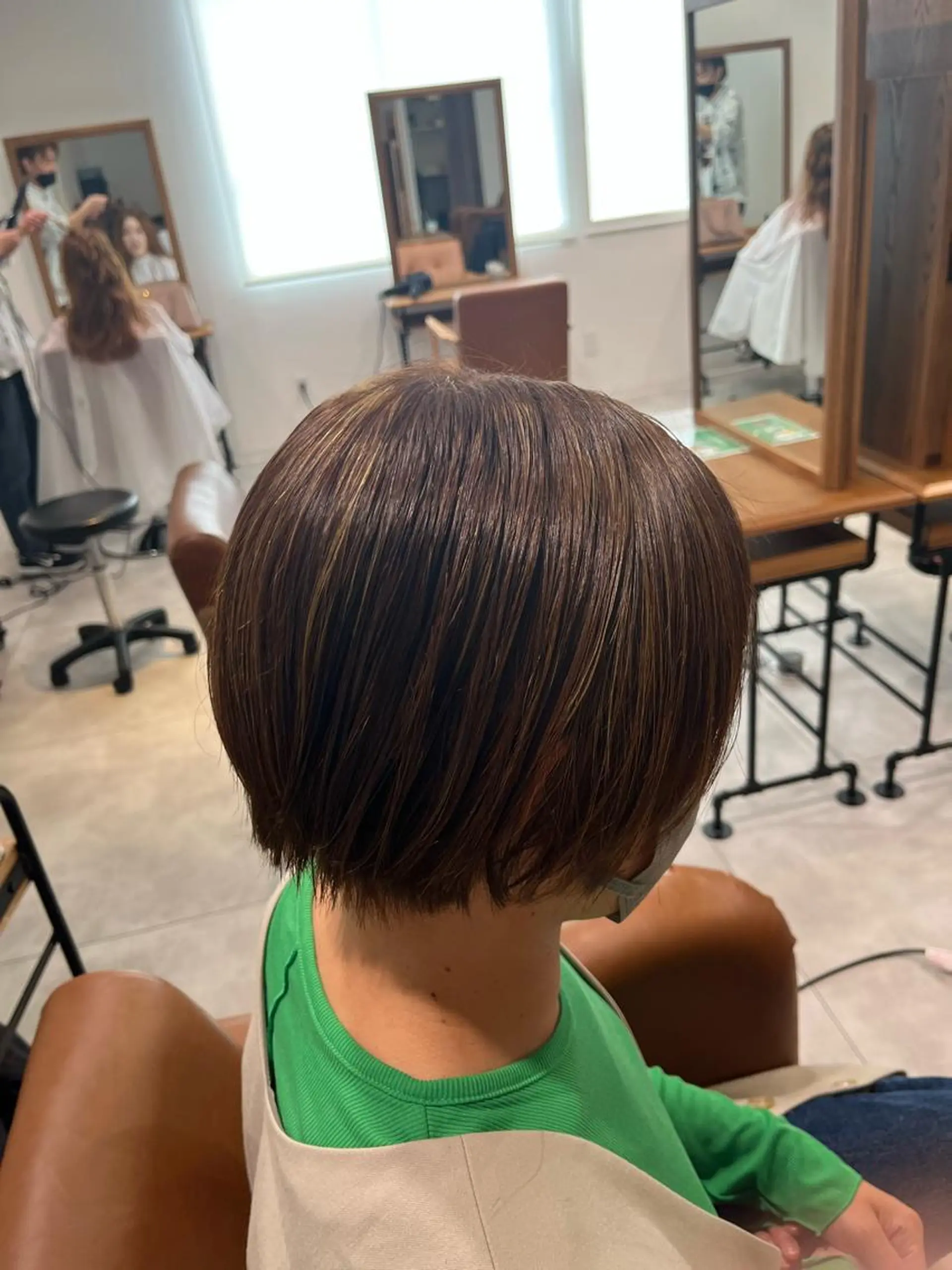 ショート カラー アッシュ ベージュカラー ブリーチ ケアブリーチ ダブルカラー ヘアカラー トリートメント 🌼あんなtrend color🌼のヘアスタイル