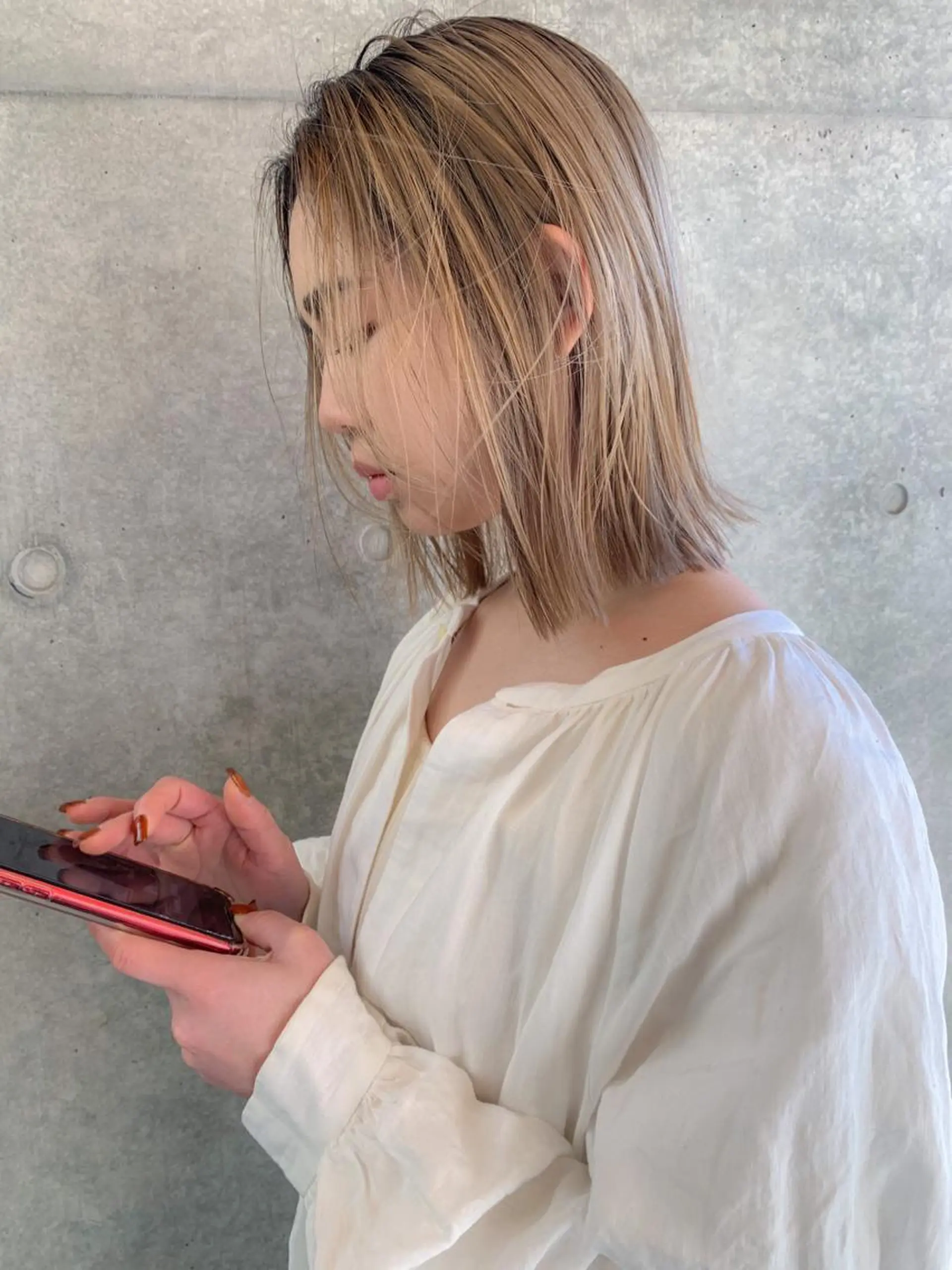 ミディアム カラー ベージュカラー ハイトーンカラー ミルクティーベージュ 髪質改善 chill所属・topstylist fukudaのその他イメージ