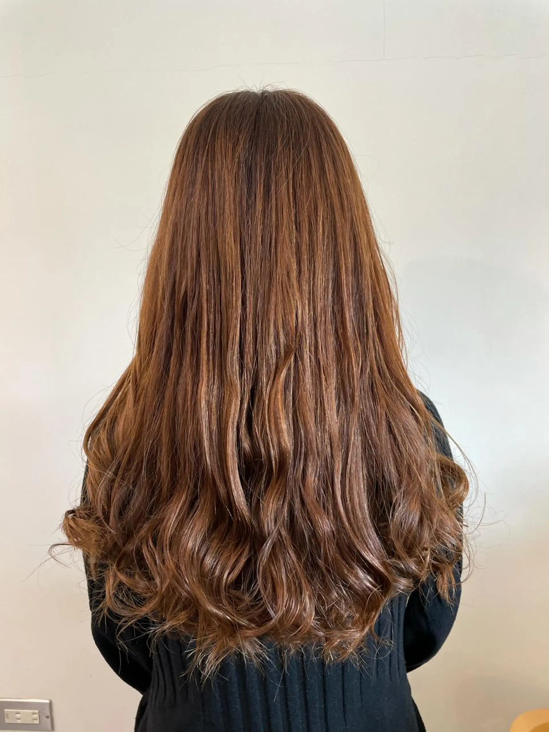 ロング カラー アッシュ ベージュカラー 透明感カラー 悠 亜のマツエク・マツパデザイン