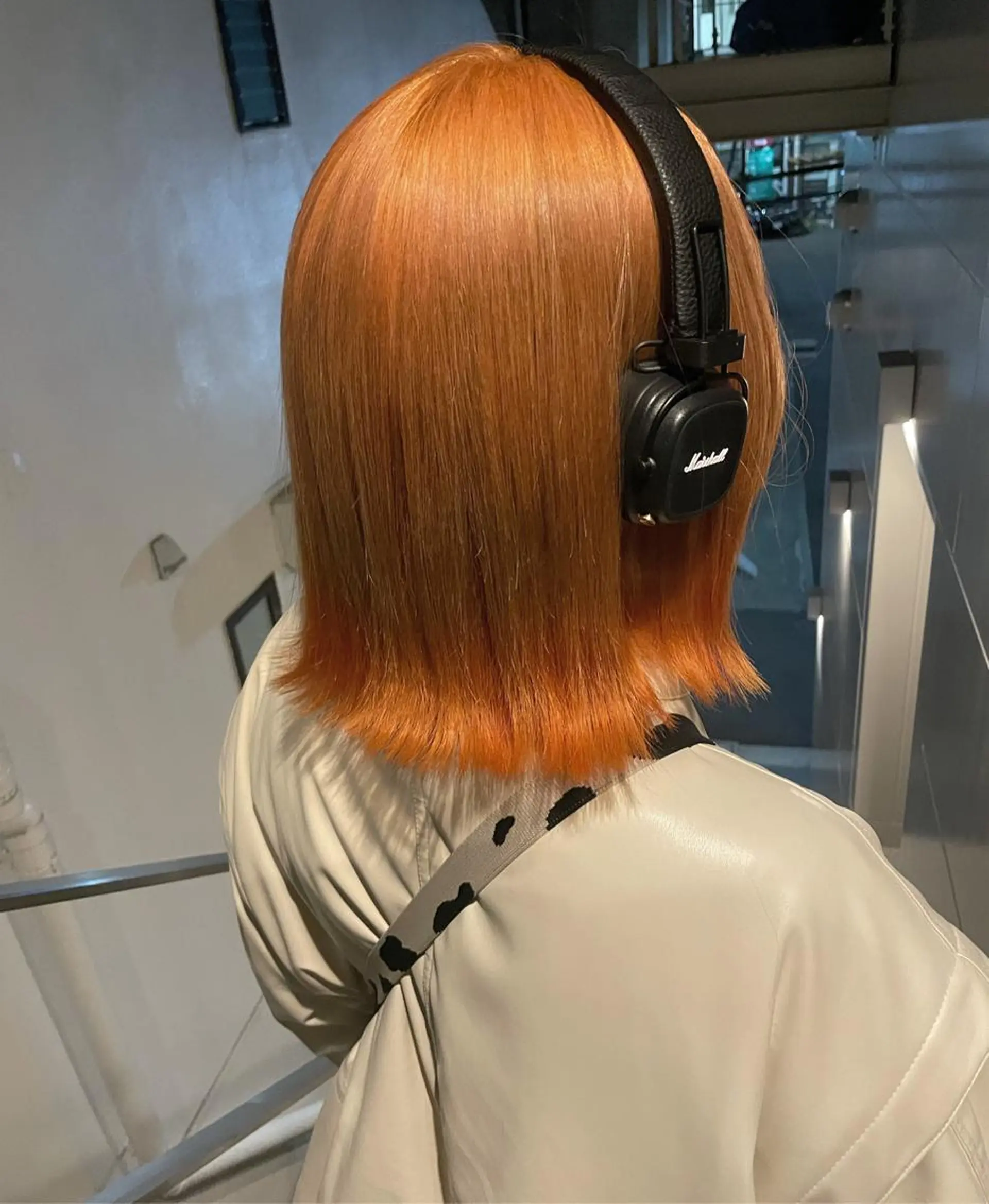 カラー グラデーションカラー 若月 あやかのヘアスタイル