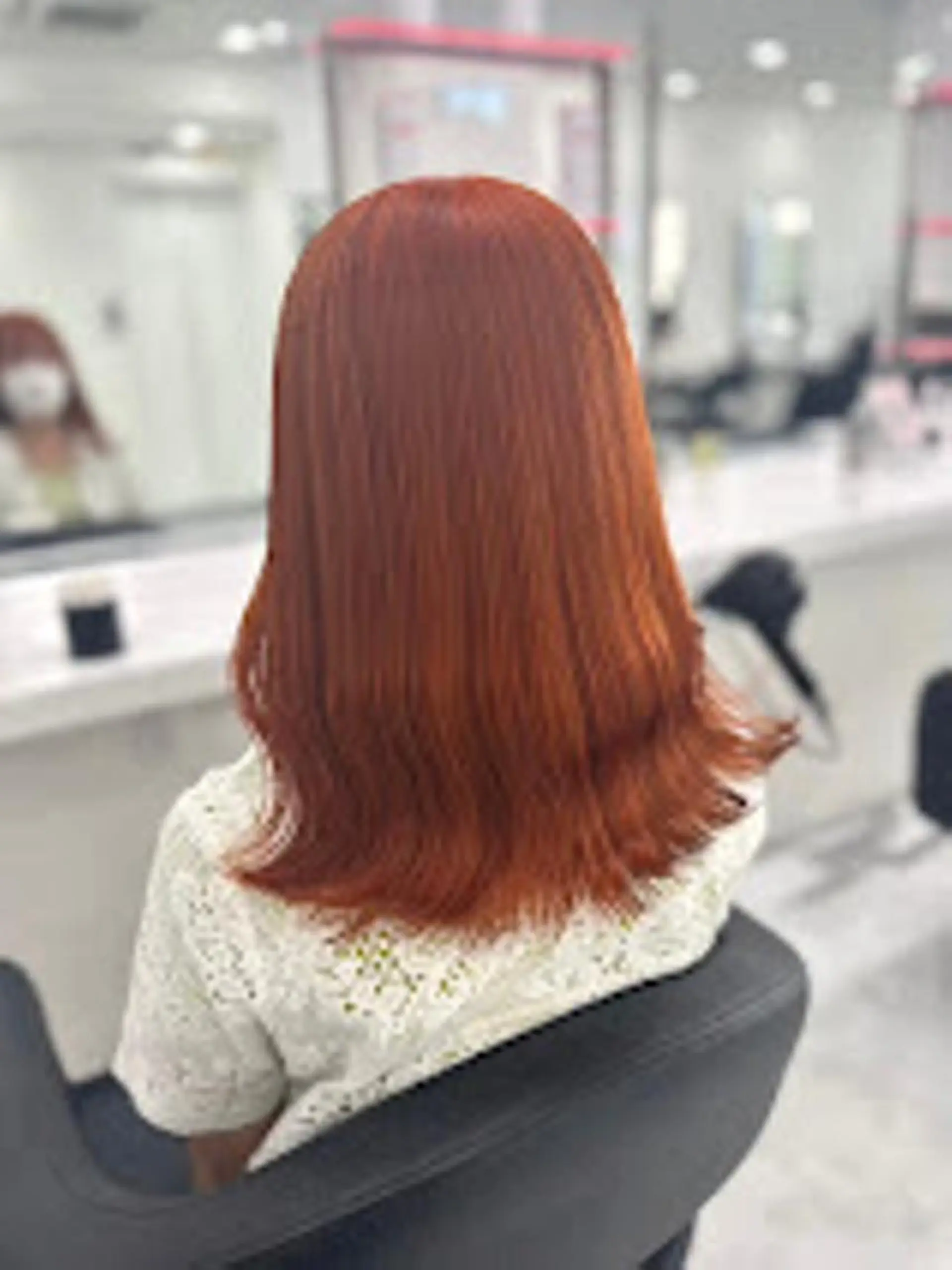 カラー 🪞official FRUITS渋谷🩰のヘアスタイル