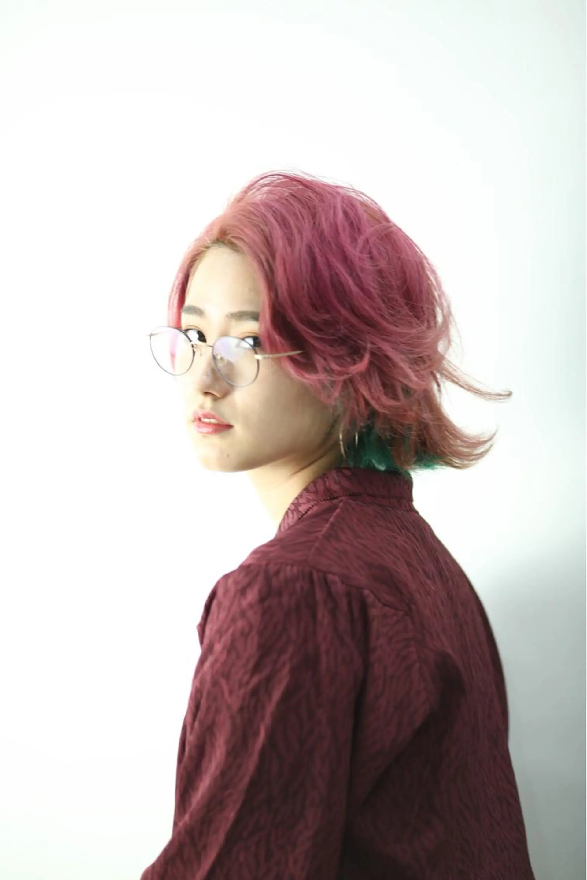 ショート カラー パーマ ネイル マツエク・マツパ eyelush color world庄内駅前所属・シールエクステ／豊中 吉田孝司のヘアスタイル