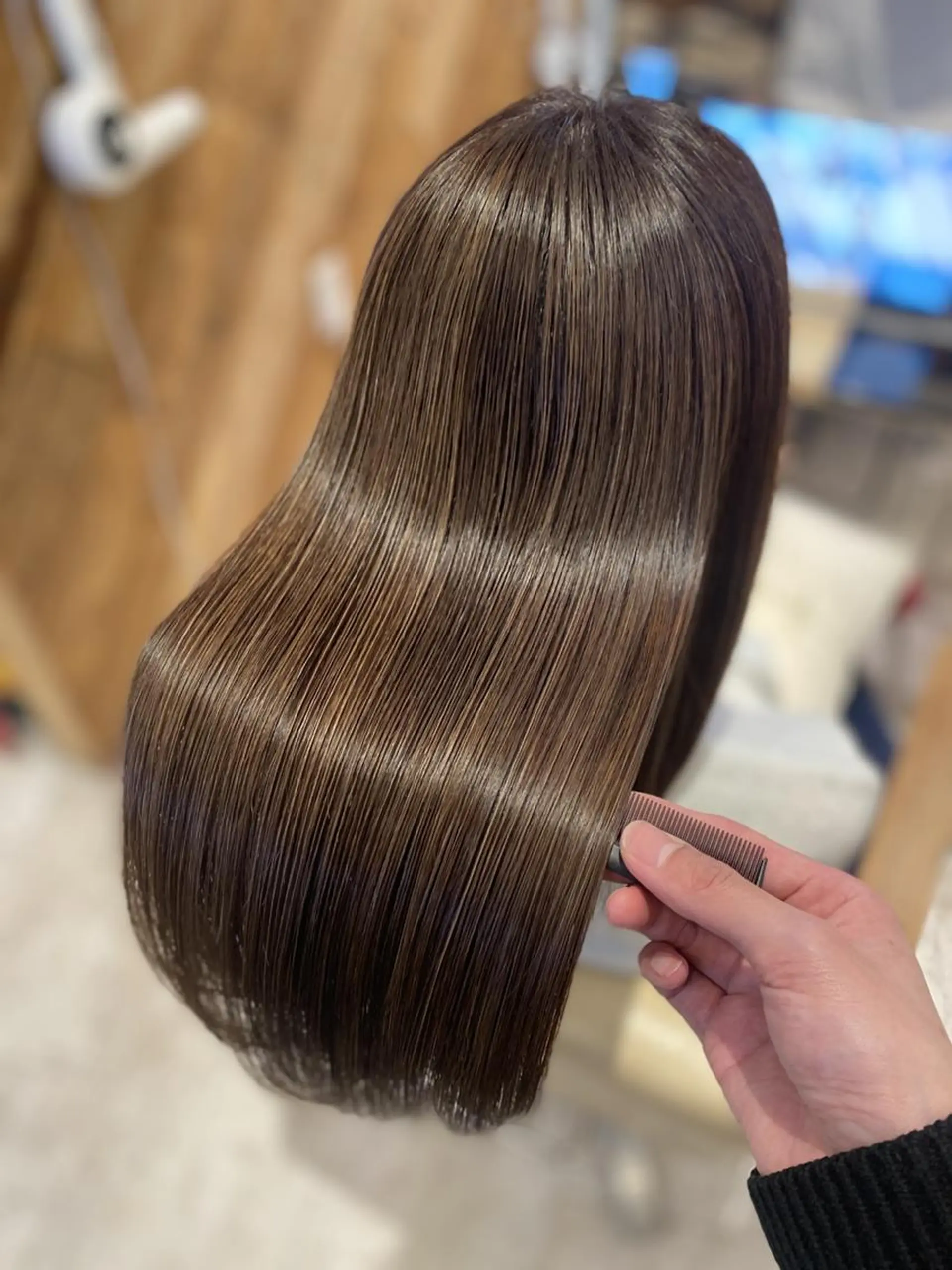 ロング ヘアカラー トリートメント まつ毛パーマとカラー 二刀流🥰岩崎夏実のヘアスタイル