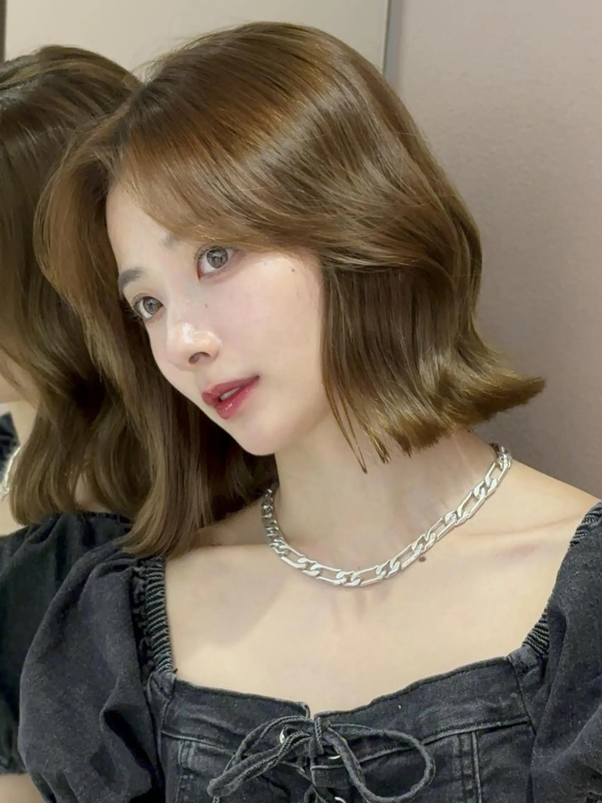 ミディアム カット ヘアカラー 縮毛矯正 トリートメント ロンドガーネット /髪質改善/レイヤーのヘアスタイル