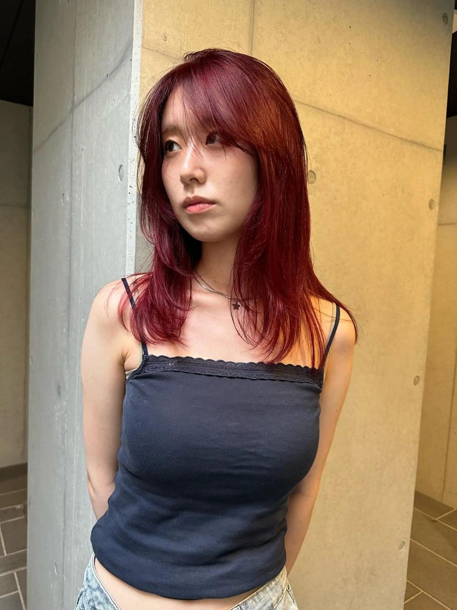 セミロング カラー カット ヘアカラー ウルフ/レイヤー🟠 山本祐輔🟠のヘアスタイル