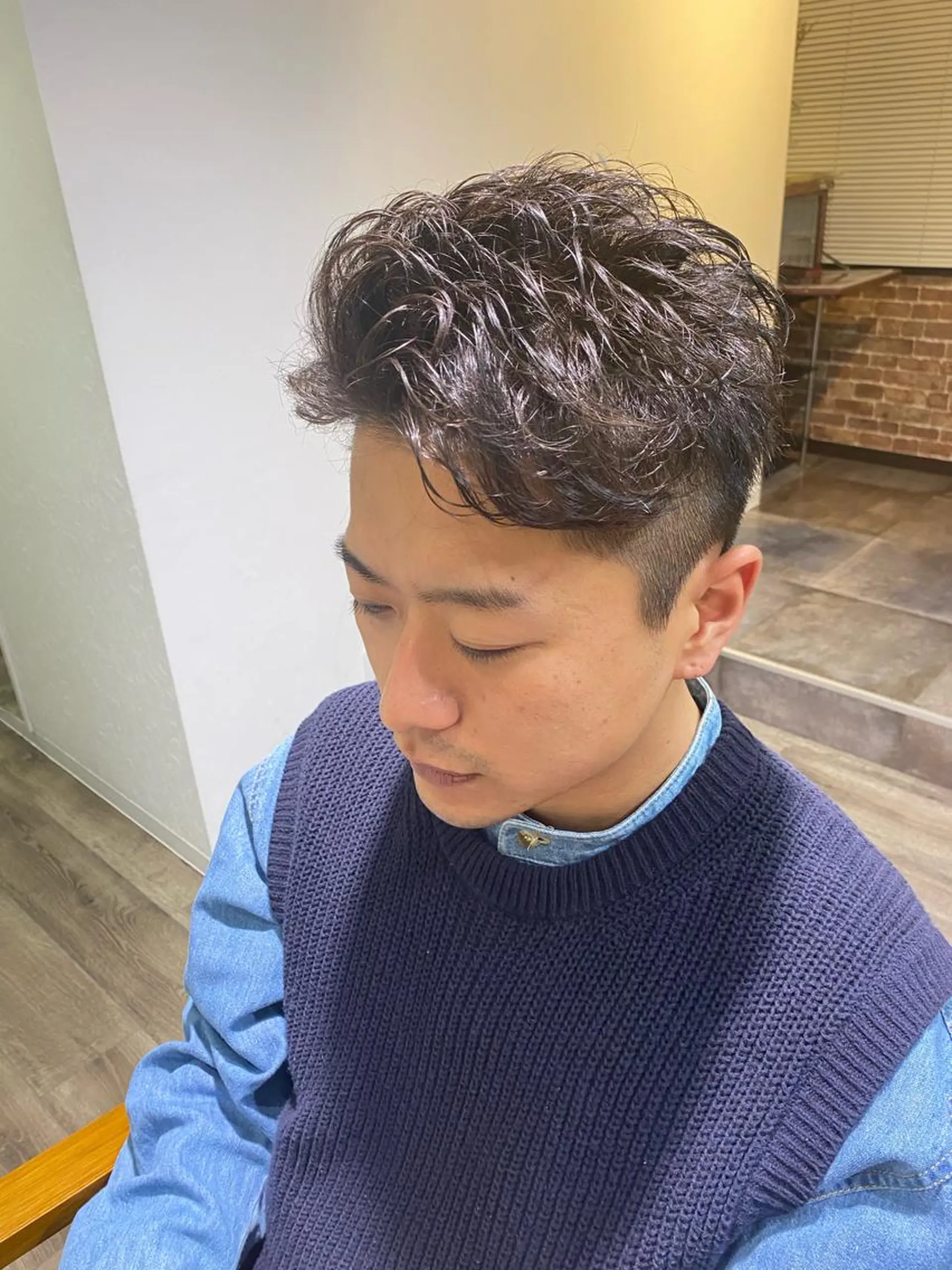 メンズ カット パーマ 粕川 達哉のヘアスタイル