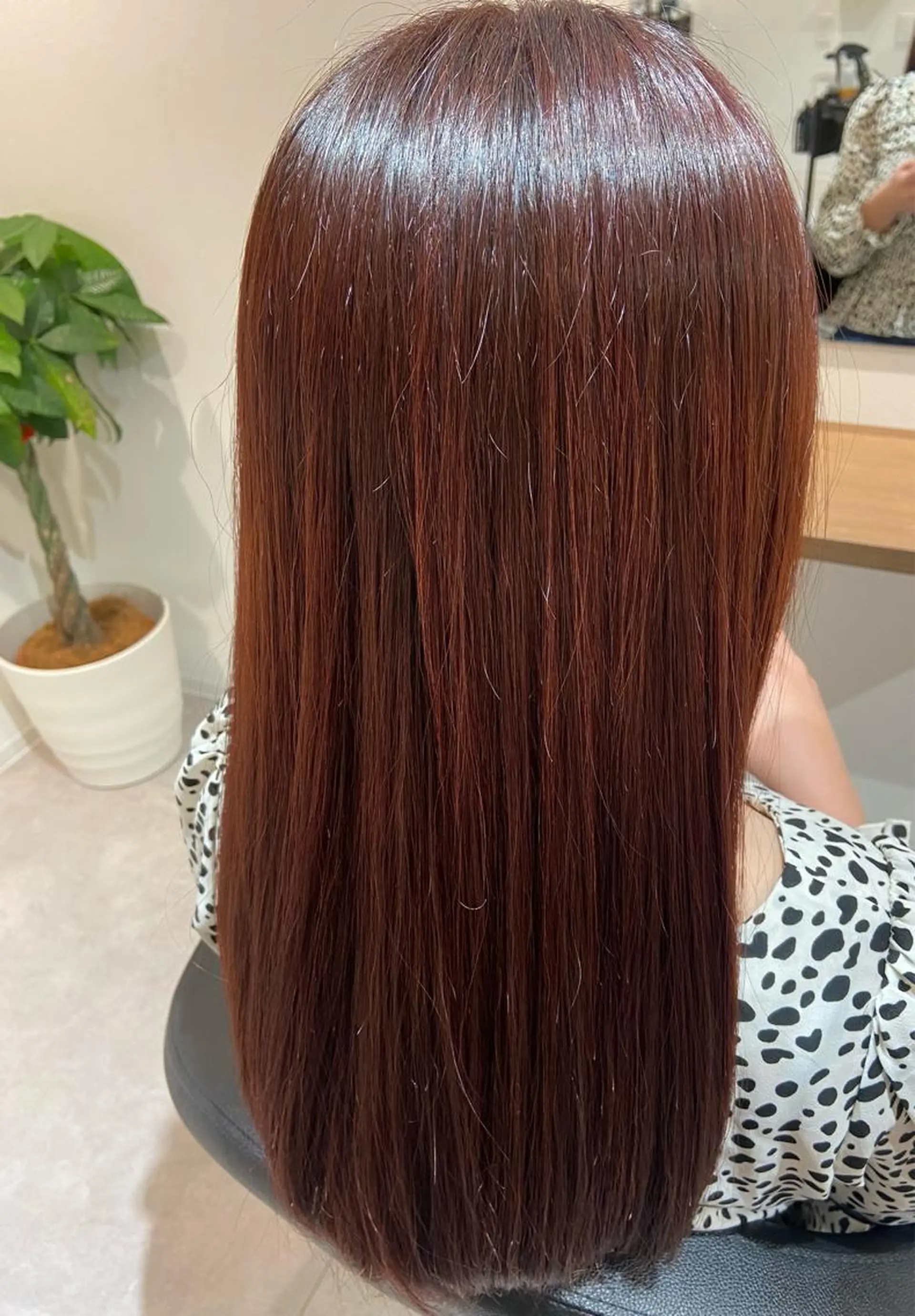 ロング カラー ブラウンカラー Le un所属・Leun（ルアン） 奥村綾菜のヘアスタイル