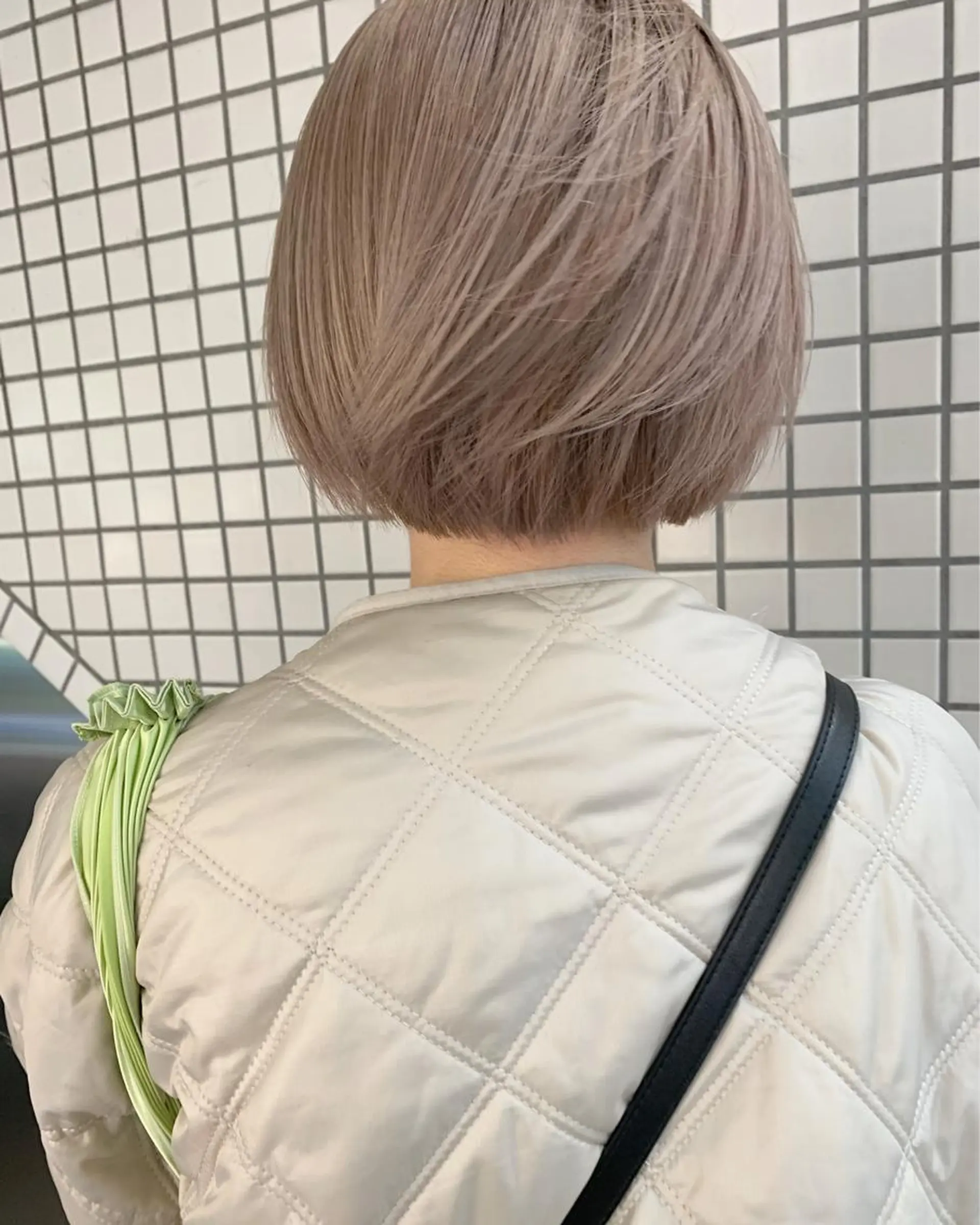 ショート カラー ヘアアレンジ ベージュカラー ブリーチ ハイトーンカラー ペールベージュ カット ヘアカラー トリートメント 🌿ショート🌿 パーマ🌿淳平のヘアスタイル