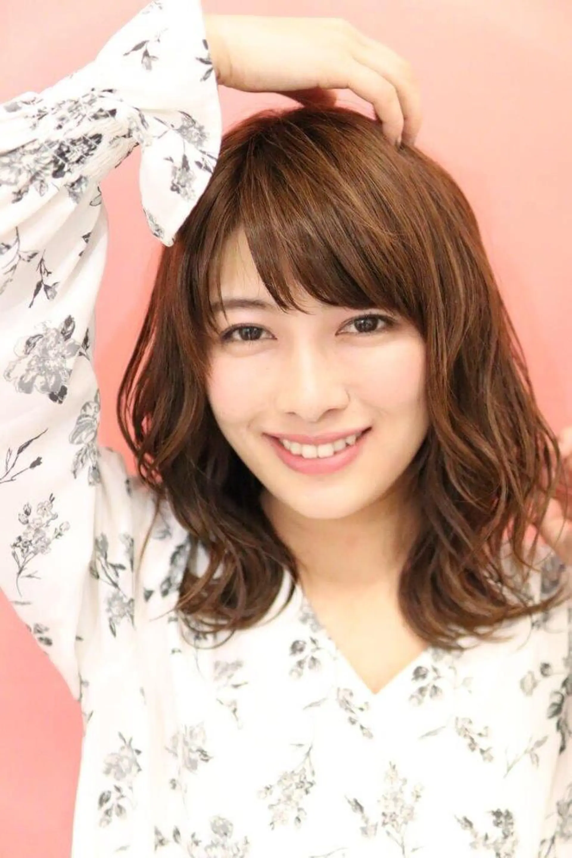 セミロング 美容歴15年 岩田芳郎のヘアスタイル