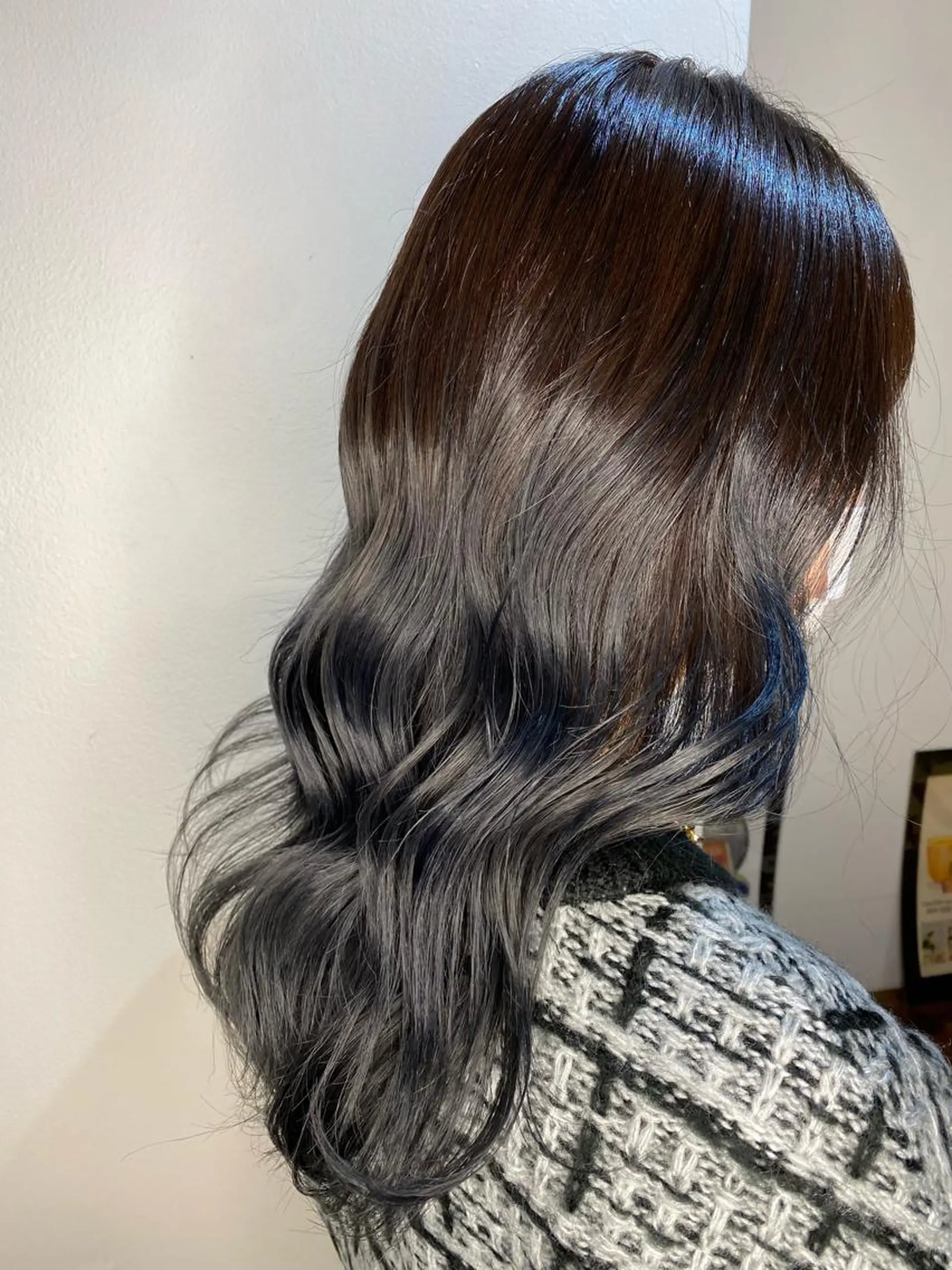 セミロング 🎨デザイン🥇 美髪・艶髪 日暮千敬のヘアスタイル