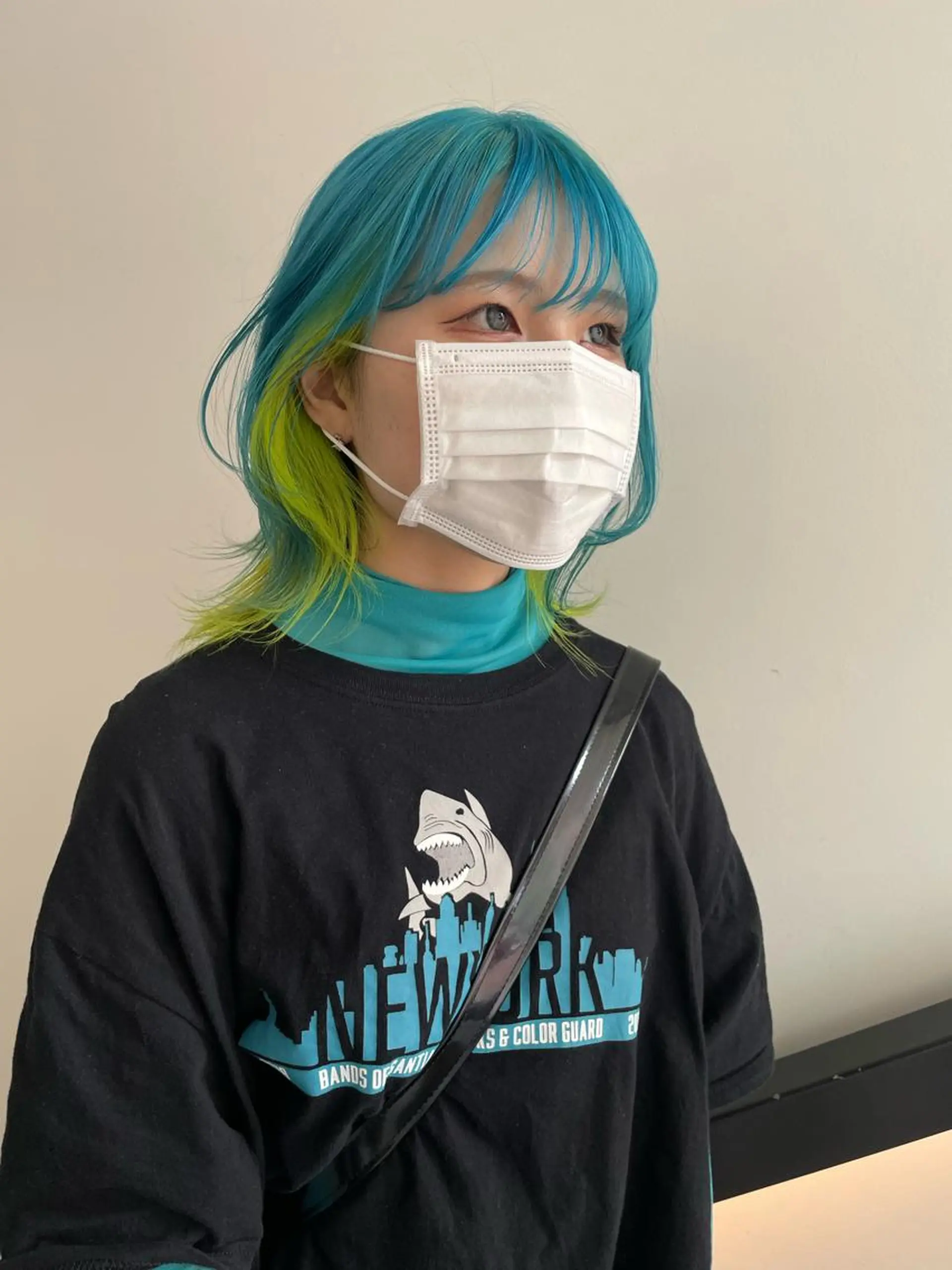 セミロング カラー ハイトーンカラー ヘアカラー hair&nail ☯️アイリ☯️のネイルデザイン