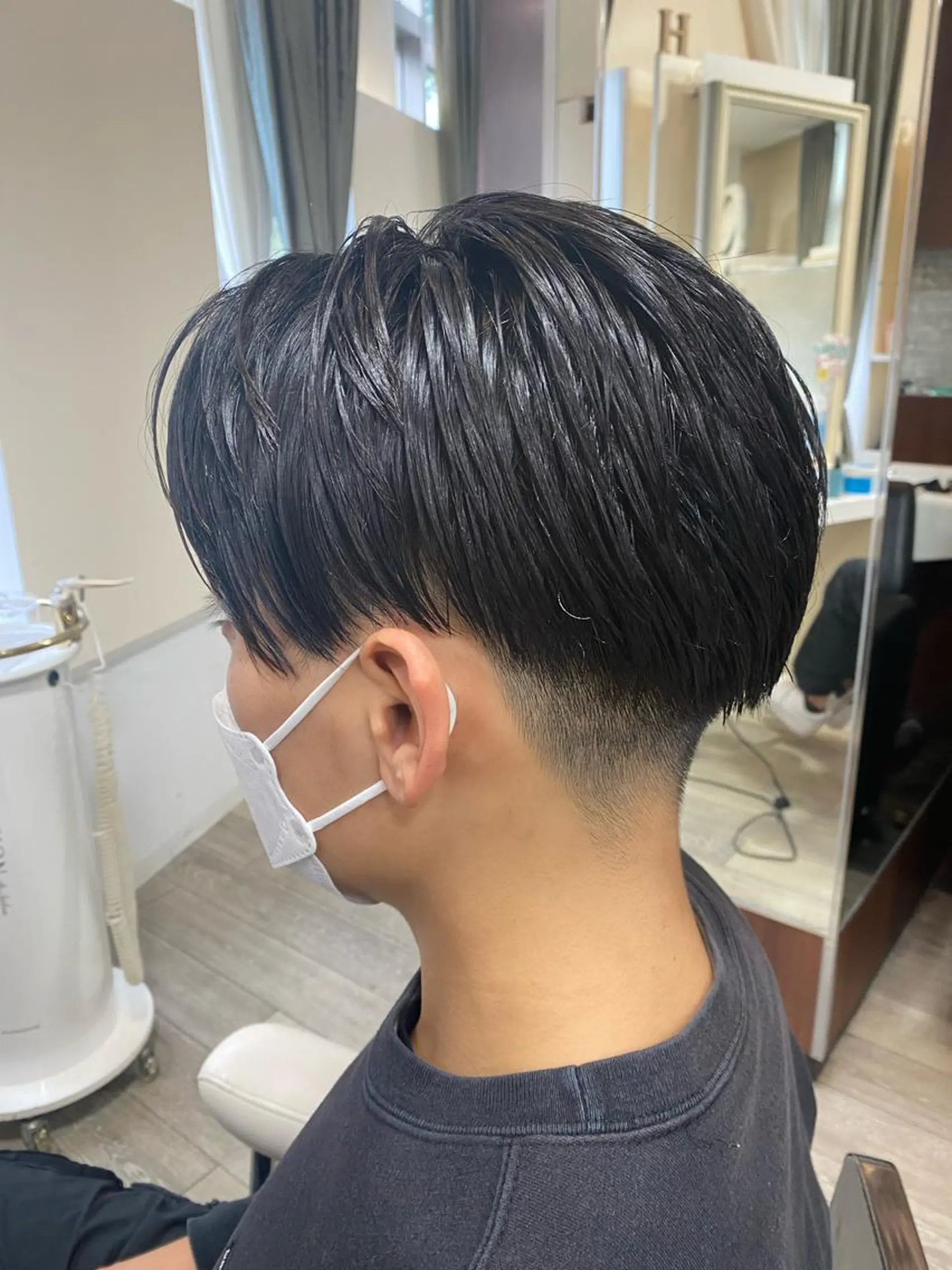 ショート メンズ 刈り上げ カット 市川 博紀 副店長のヘアスタイル