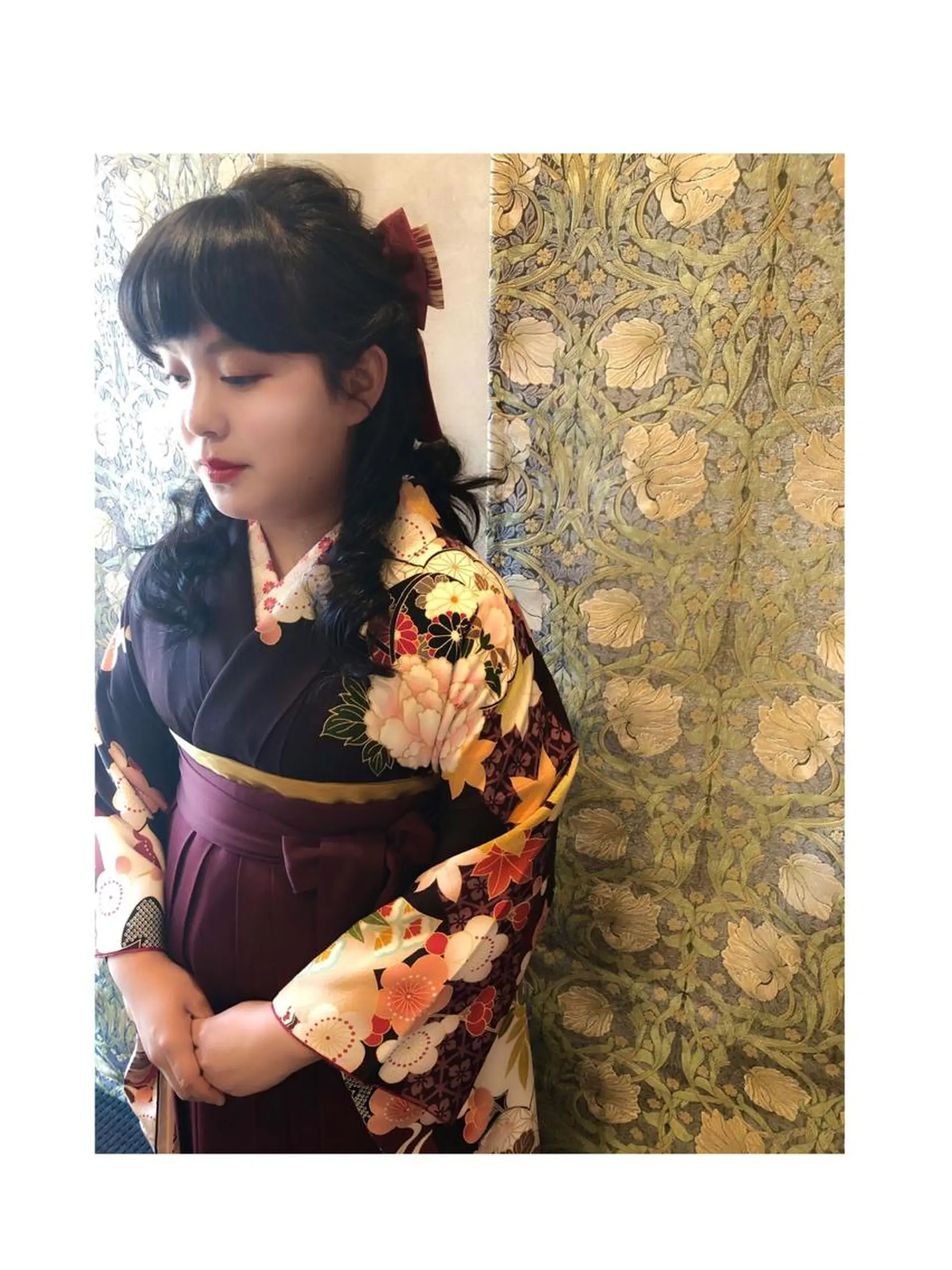 ヘアアレンジ 卒業式のヘアスタイル 野咲き 美容室のマツエク・マツパデザイン