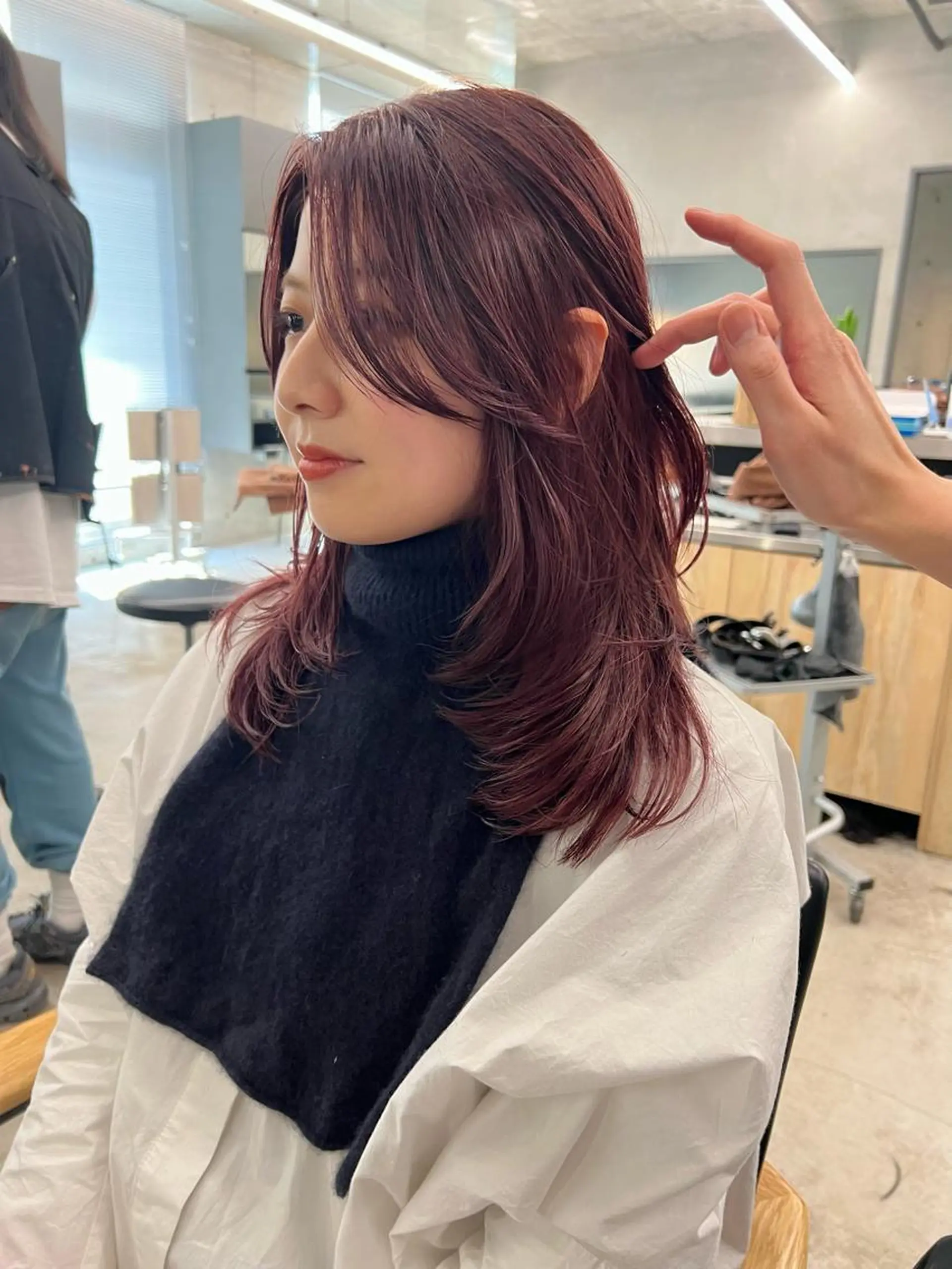 ミディアム カラー レイヤーカット カット 縮毛矯正 sakoda shunkiのヘアスタイル