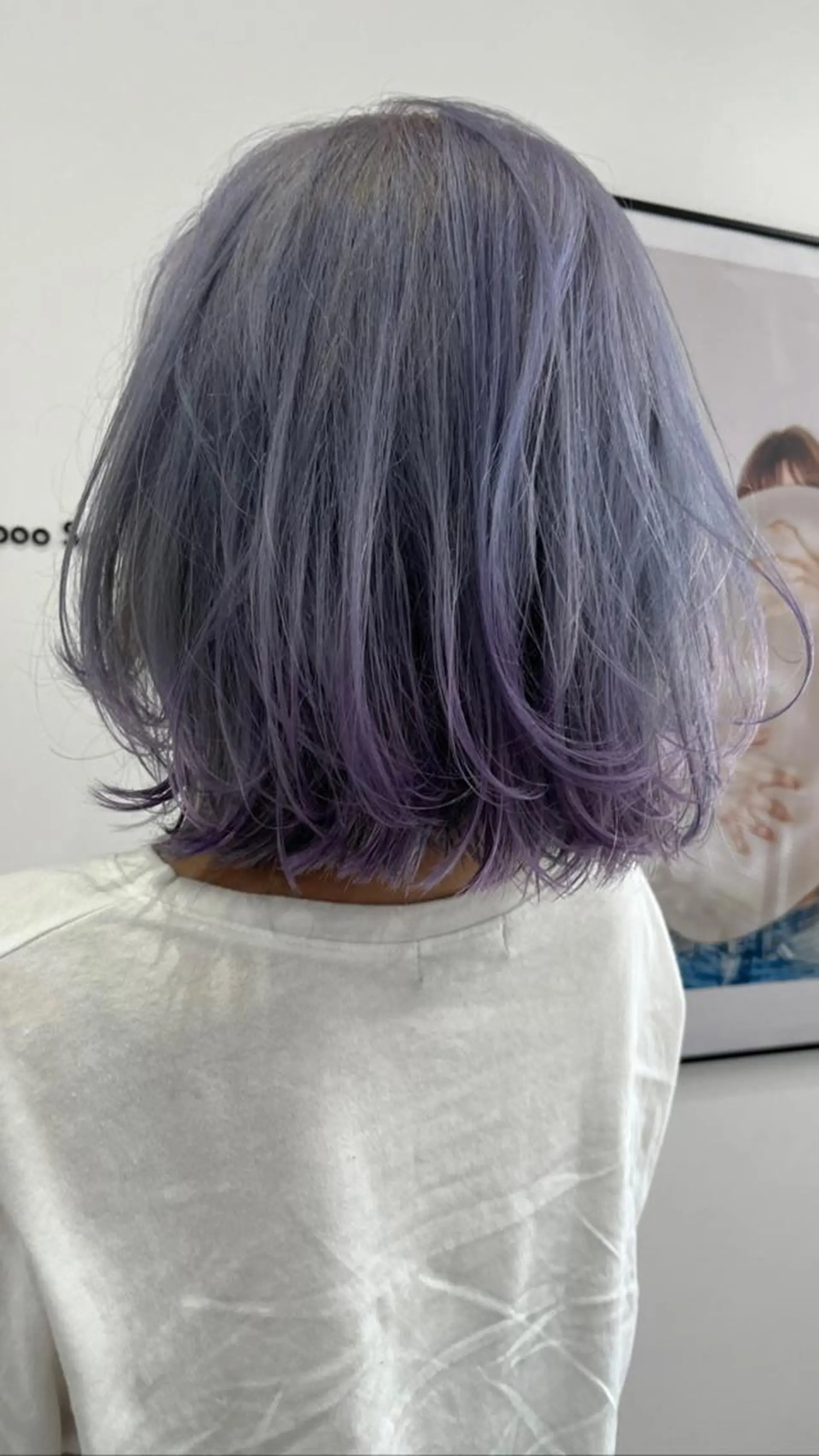 ミディアム パープルカラー heir studio Baretta所属・山本 銀次郎のヘアスタイル