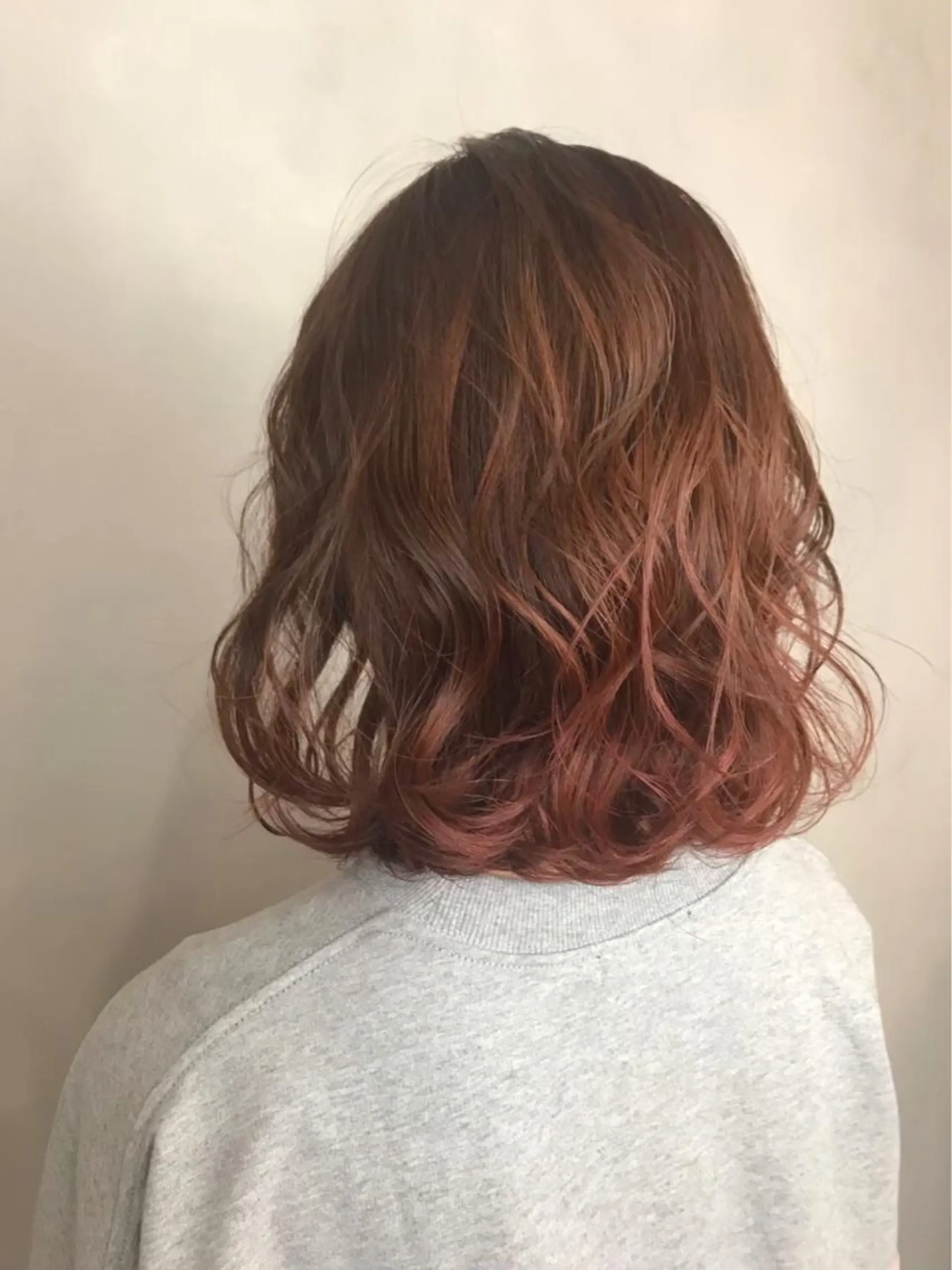 ミディアム カラー L’atelier BROCANTE （ラトリエ　ブロカント）所属・BROCANTE立川 karasawa.nのヘアスタイル