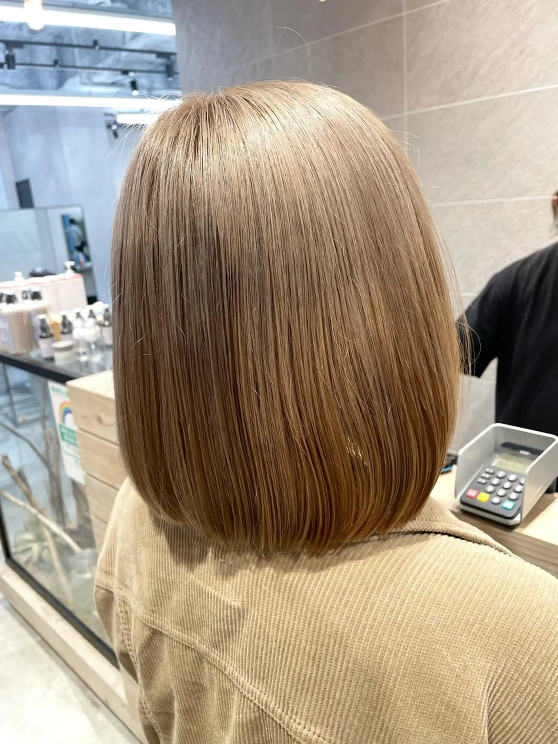 ショート カラー ブロンド・ハイトーン ／遠藤将太のヘアスタイル