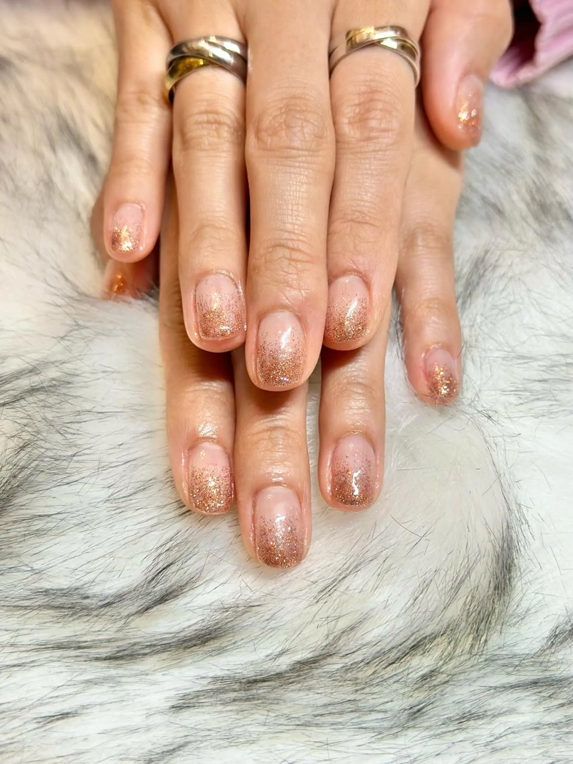 ネイル グラデーション ラメ(グリッター) ラメグラデーション オレンジ シルバー Nailsalon yuuchiのネイルデザイン