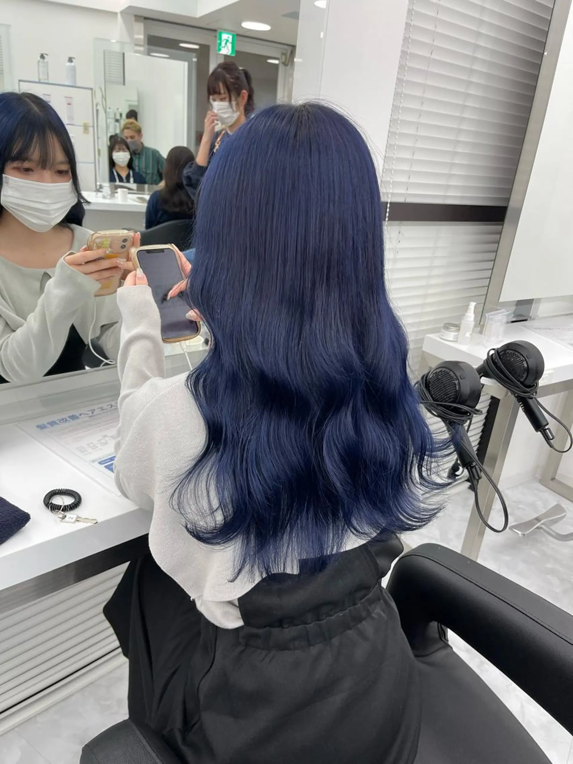 ロング カラー 艶髪ハイトーン🫧 Kurehaのヘアスタイル
