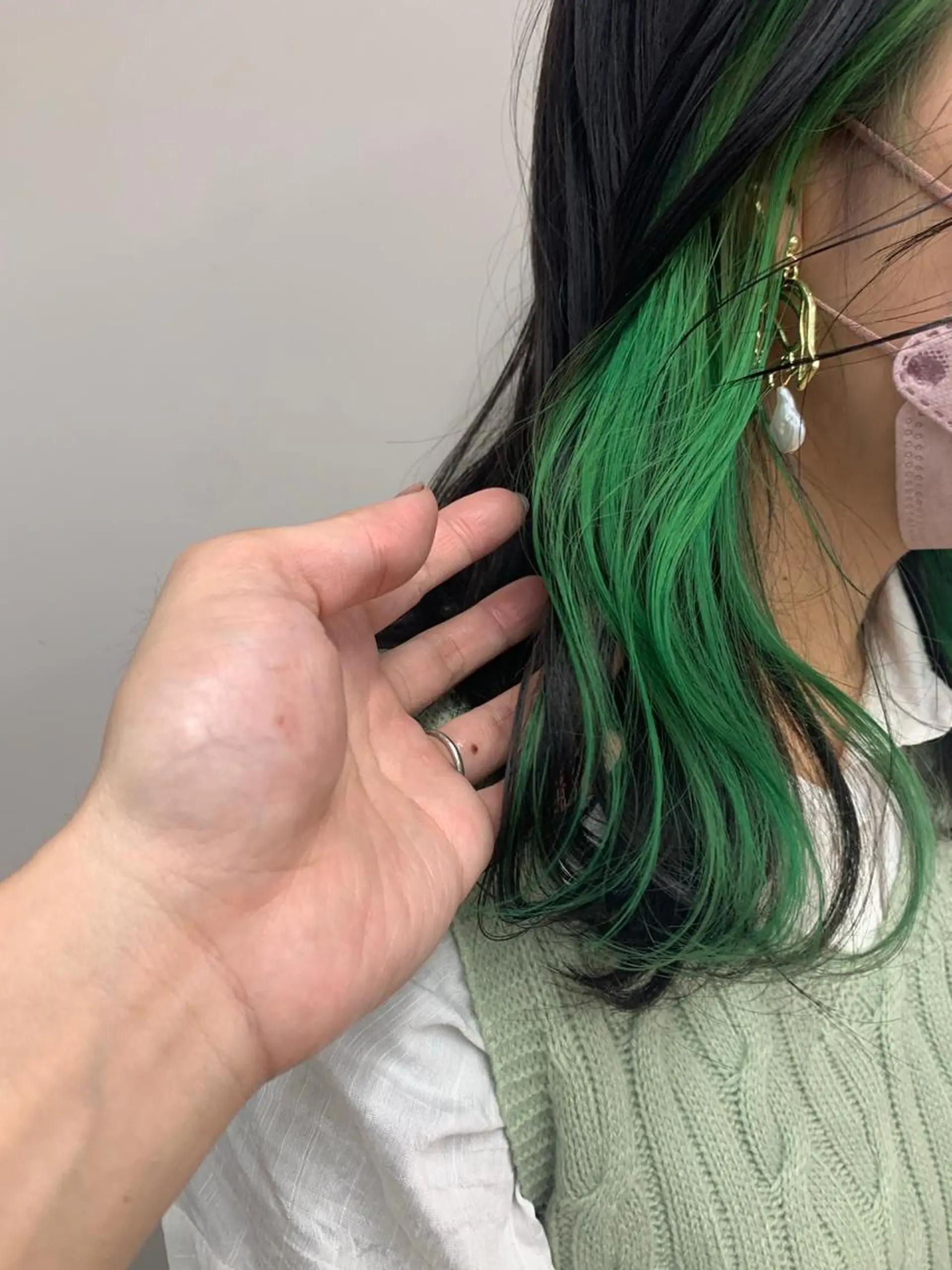 ミディアム カラー SALOWIN神戸三宮店所属・【美髪を叶える】中谷 彰宏（アキ)のヘアスタイル