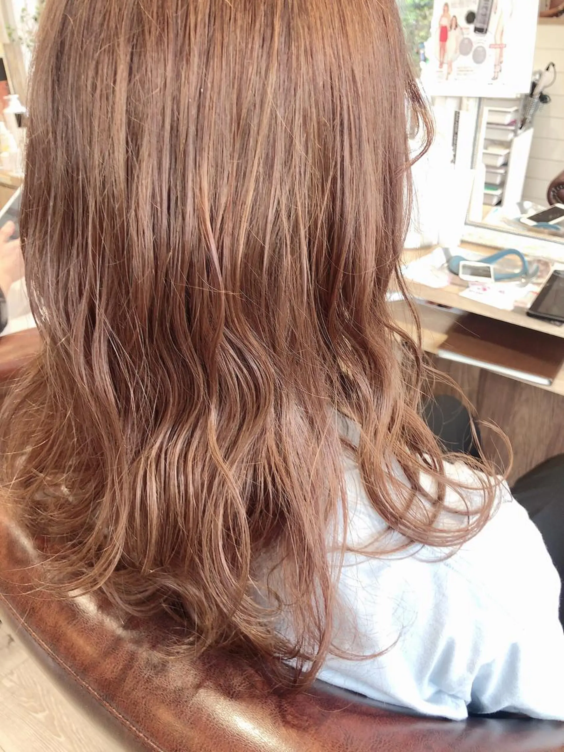 ミディアム カラー ヘアカラー ダブルカラー🎉 ハイトーン🎉スドウのヘアスタイル