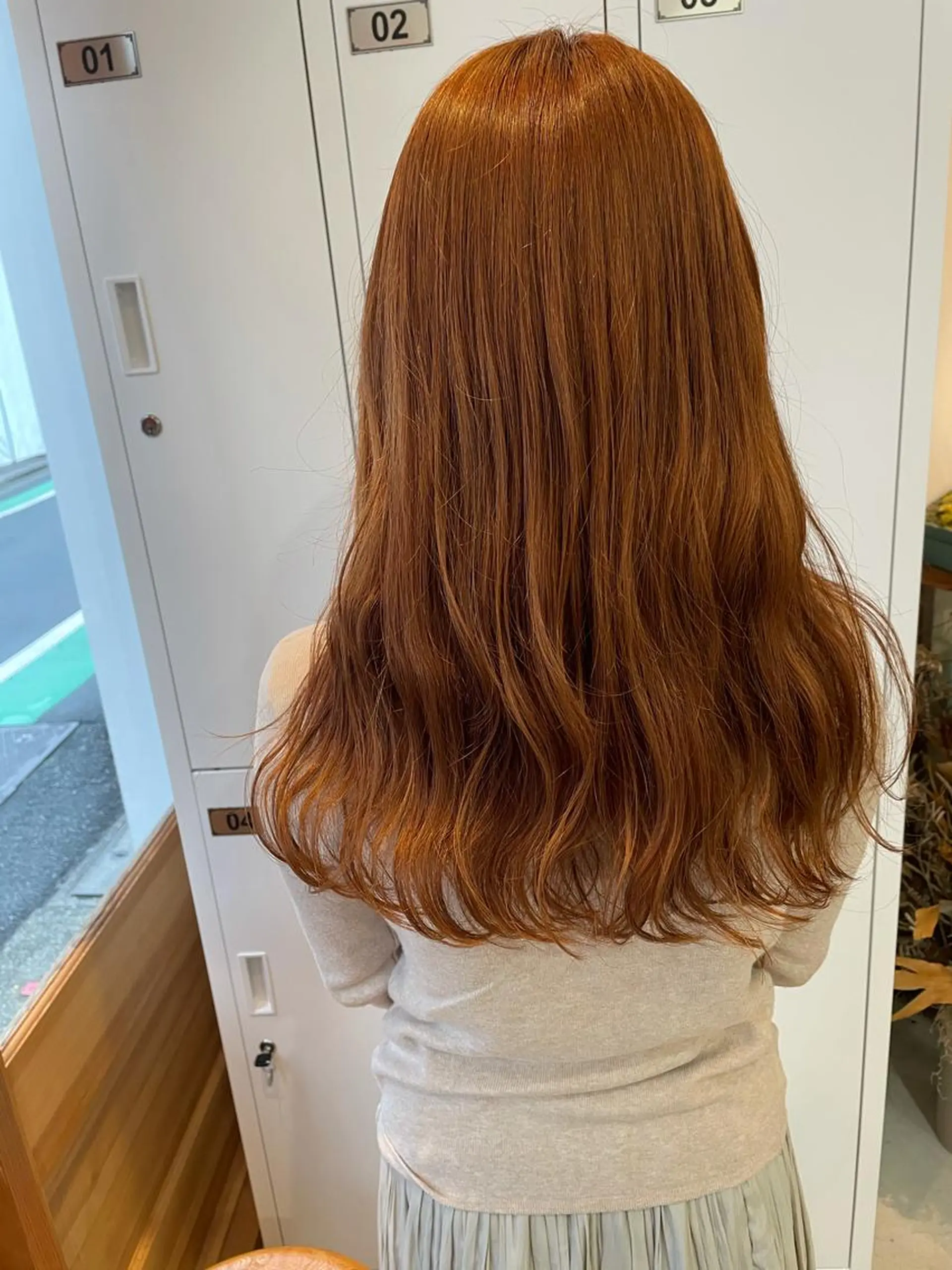 ロング カラー ベージュカラー ブリーチ オレンジ オレンジベージュ ヘアカラー 中目黒🌼 🌼ハナのヘアスタイル