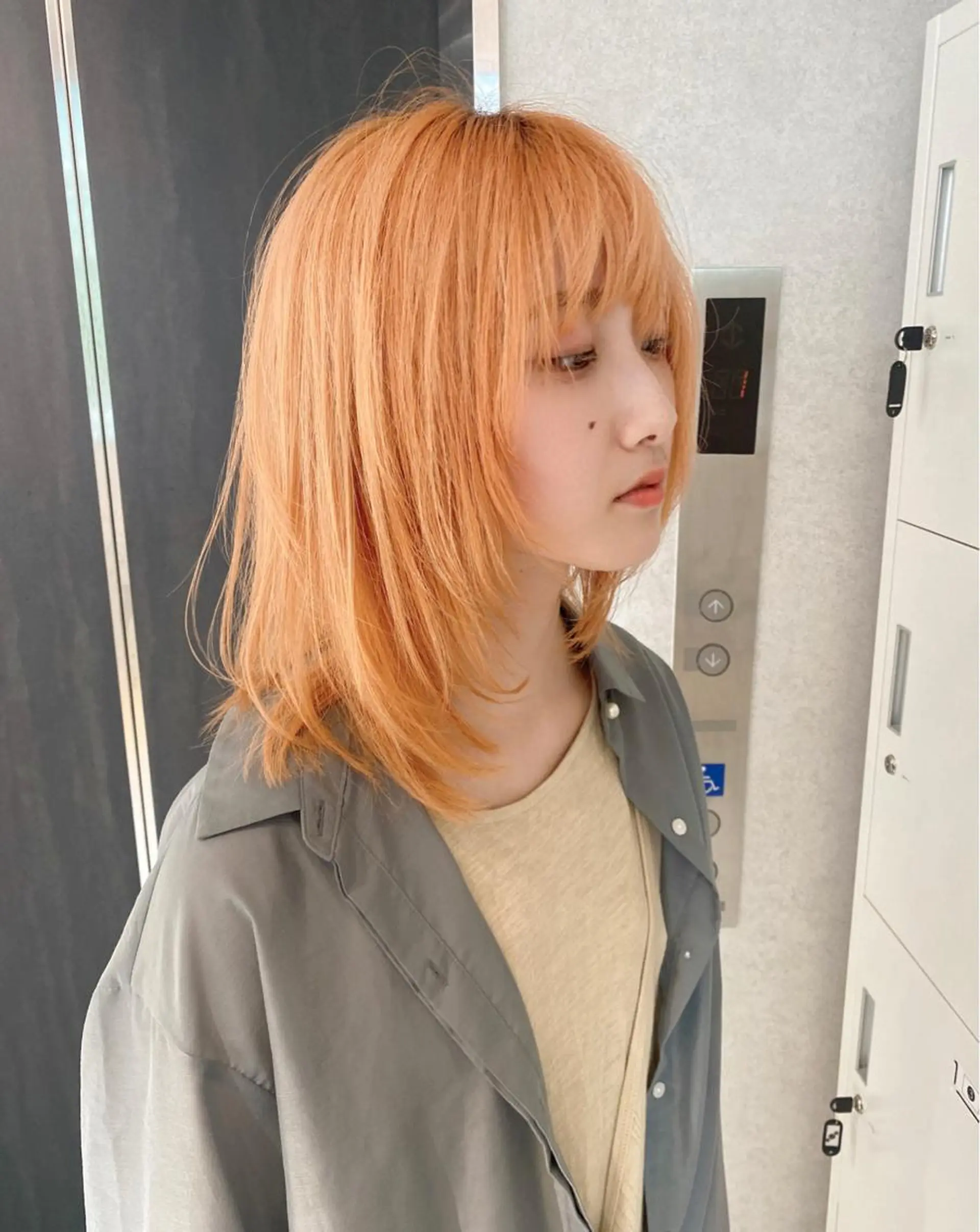 ミディアム カラー ブリーチ 加藤 利基のヘアスタイル