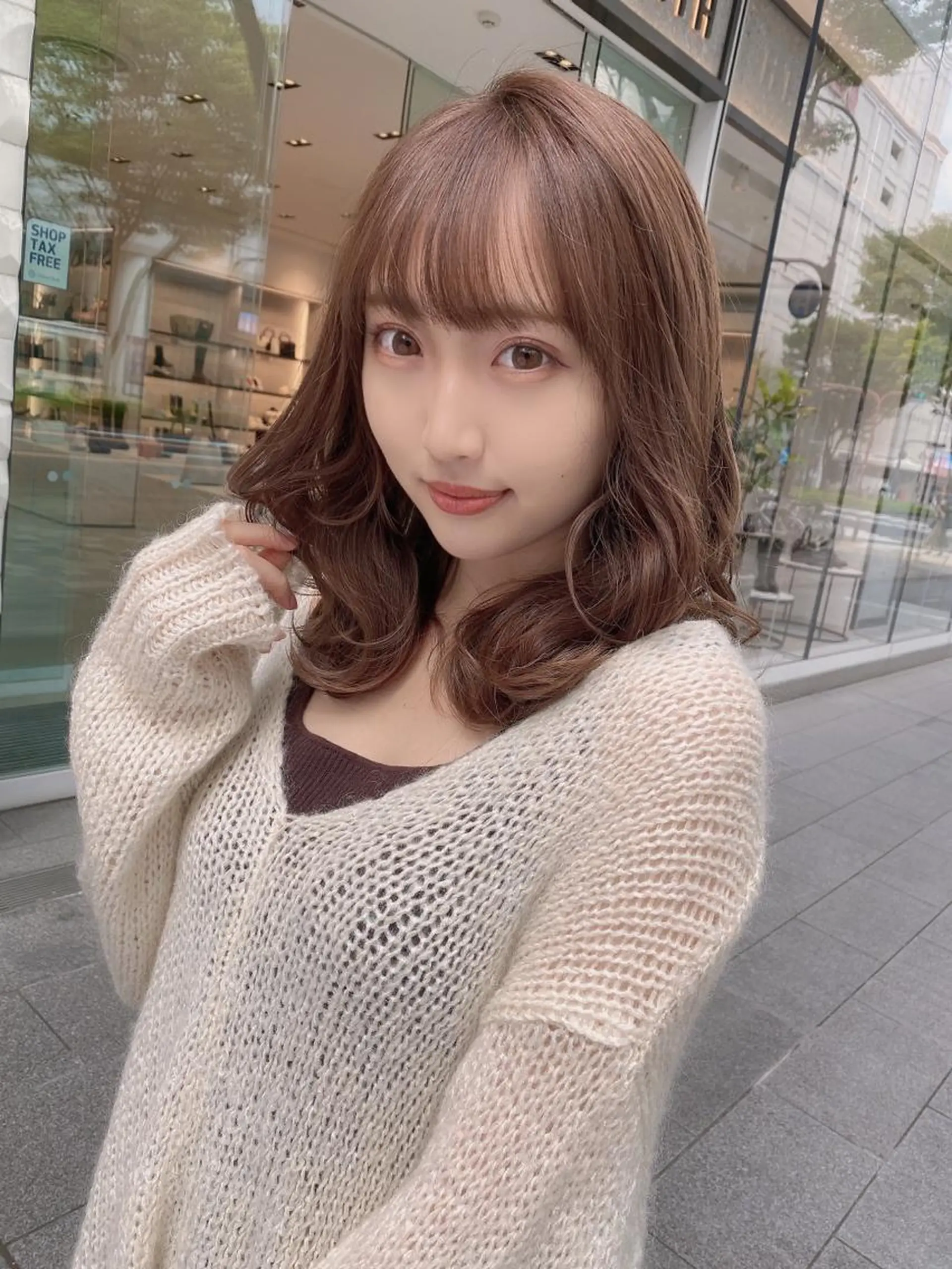 ミディアム カラー パーマ バレイヤージュ ブリーチ ケアブリーチ ダブルカラー ハイライトカラー 新宿✨顔周りカット 韓国ヘア/坂本亜裟海のヘアスタイル