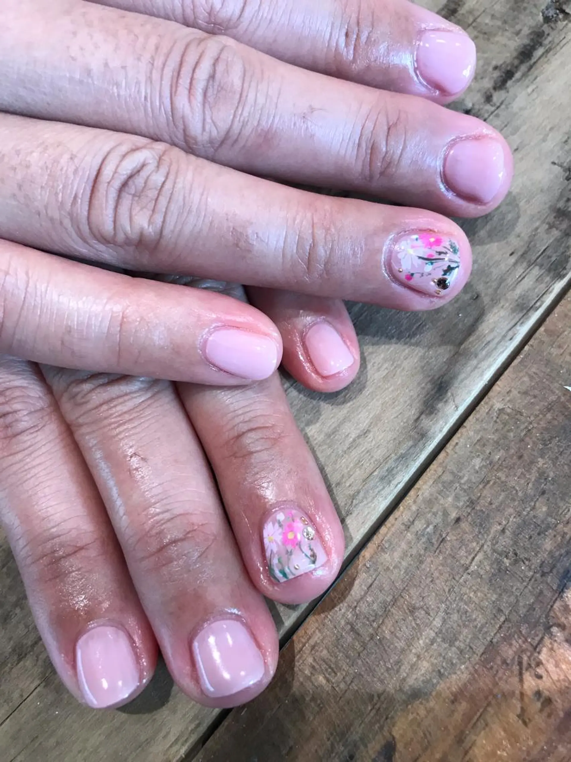 ネイル 佐藤  悠子のネイルデザイン