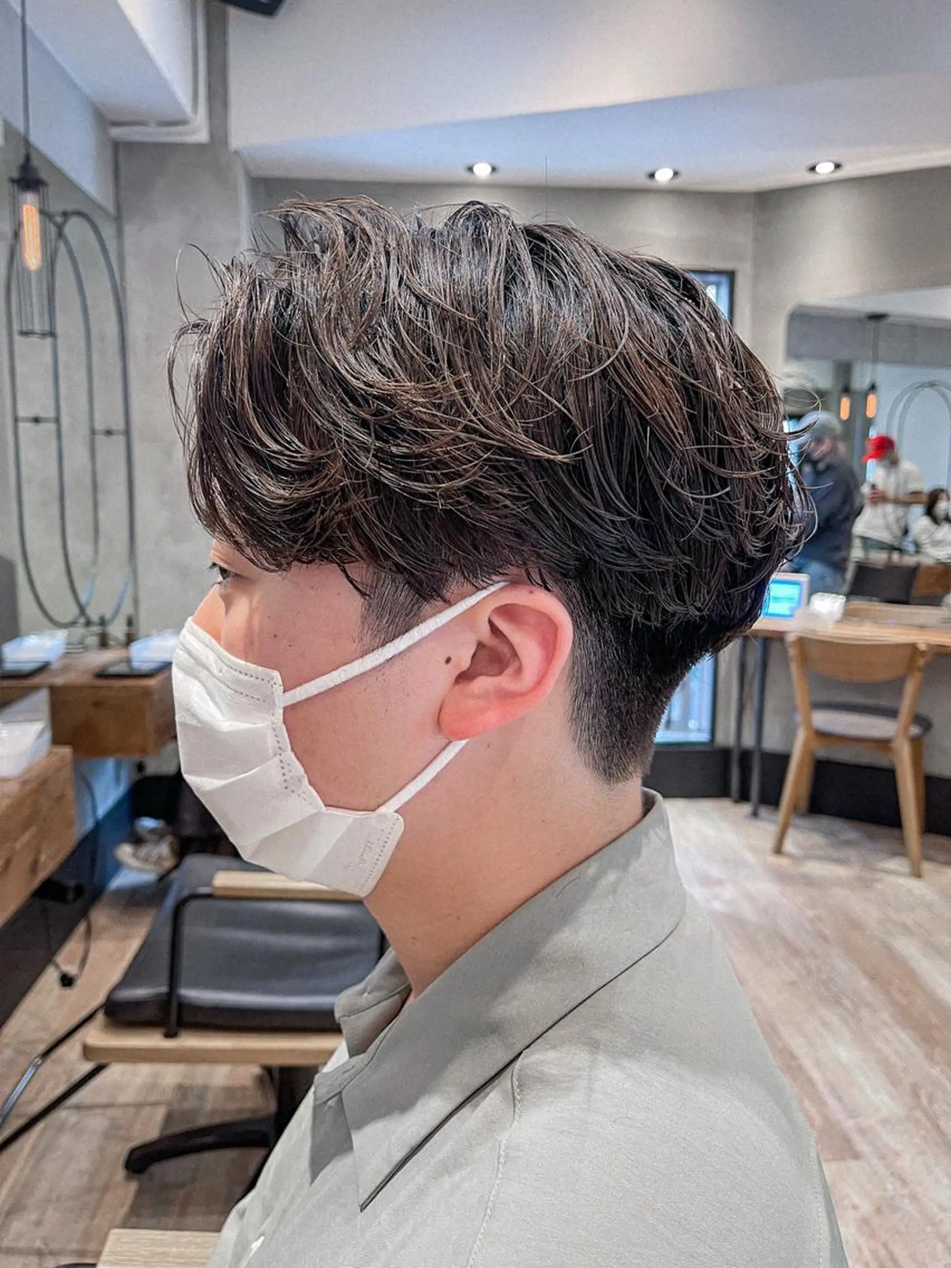 ショート パーマ メンズ ビジネス フェードカット メンズ韓国風 マッシュ メンズパーマ カット パーマ トリートメント ヘアセット amie高崎所属・高崎メンズパーマ 髪質改善TAKEのヘアスタイル